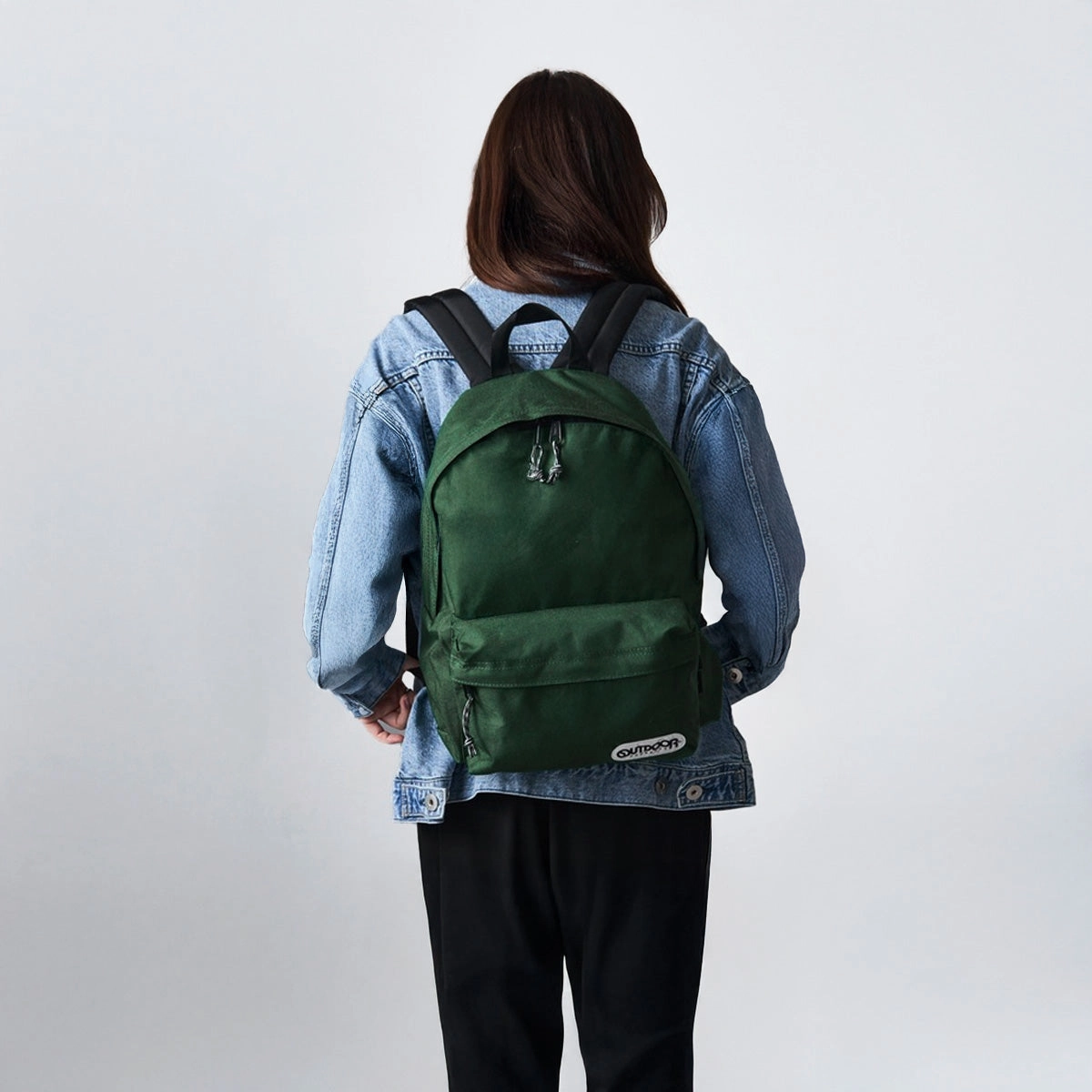 452U Medium Solid Backpack