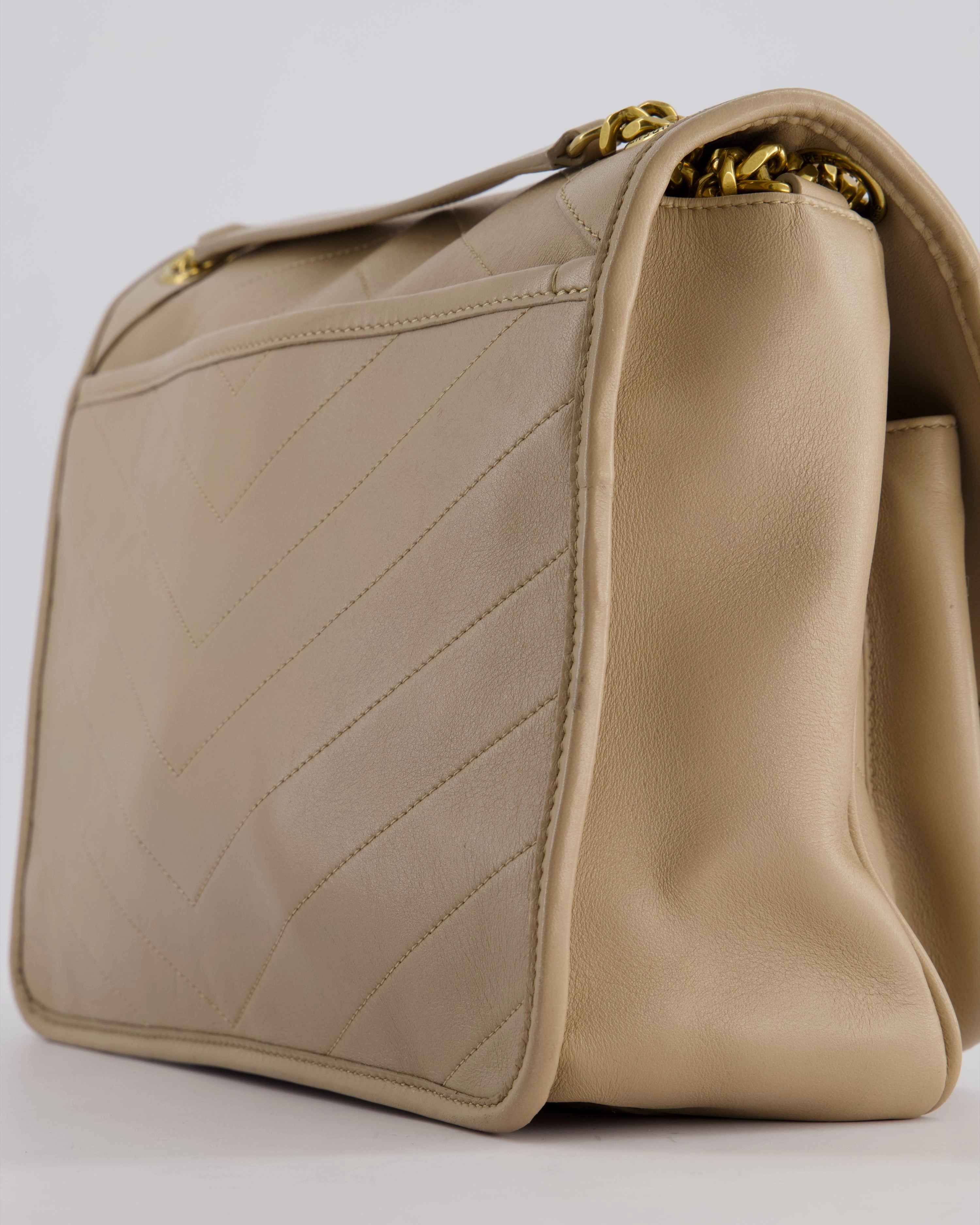 *HOT* Saint Laurent Beige Niki Medium YSL Leather Shoulder Bag in Calfskin Leather with Gold Hardware RRP 2,430