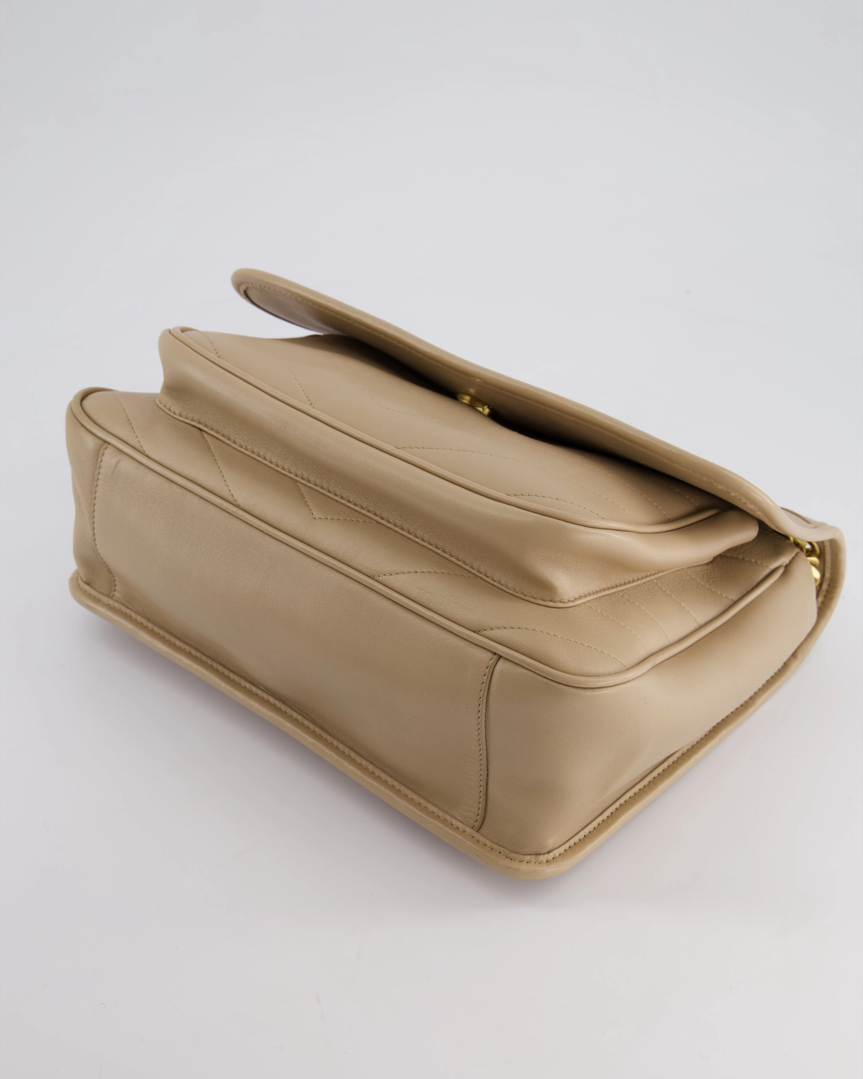 *HOT* Saint Laurent Beige Niki Medium YSL Leather Shoulder Bag in Calfskin Leather with Gold Hardware RRP 2,430