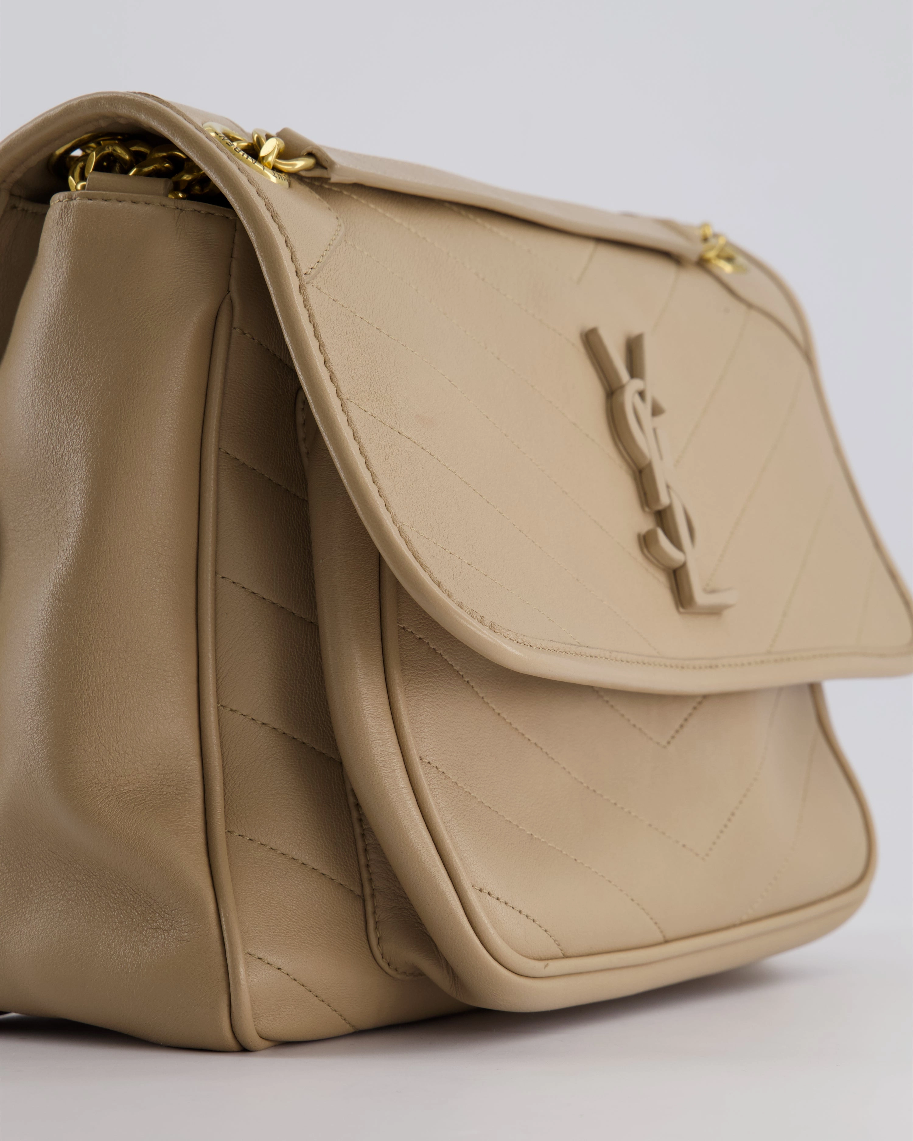 *HOT* Saint Laurent Beige Niki Medium YSL Leather Shoulder Bag in Calfskin Leather with Gold Hardware RRP 2,430