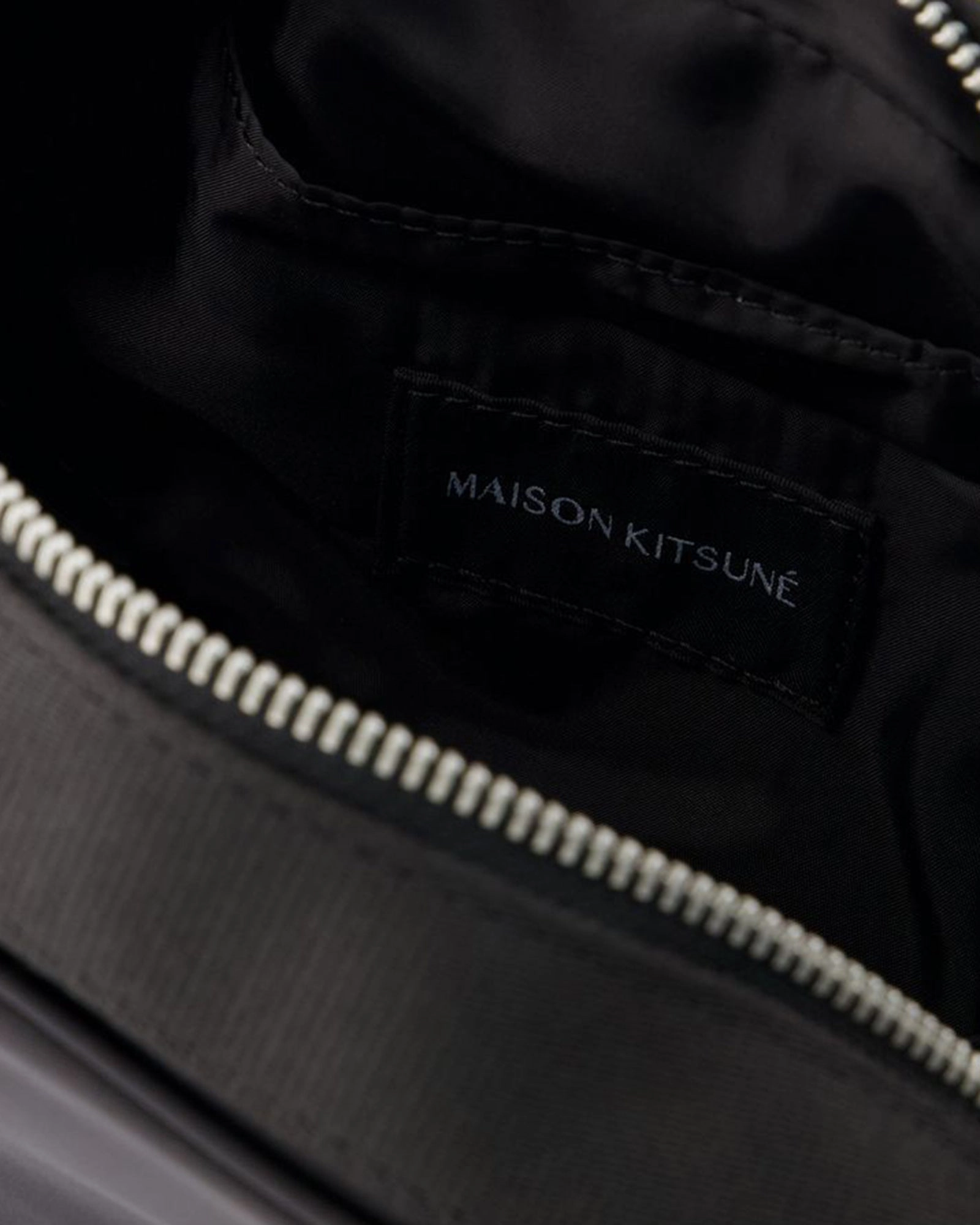 ""The Traveller"" Belt Bag - Maison Kitsune - Synthetic - Black