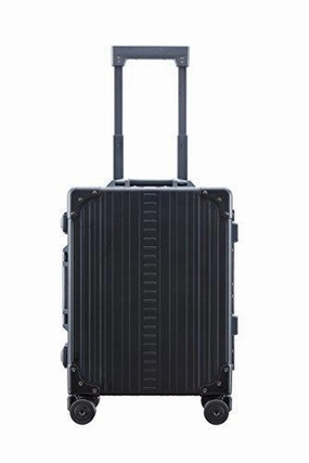 Aleon 19" International Carry-On Aluminum Hardside Luggage (Onyx) Black