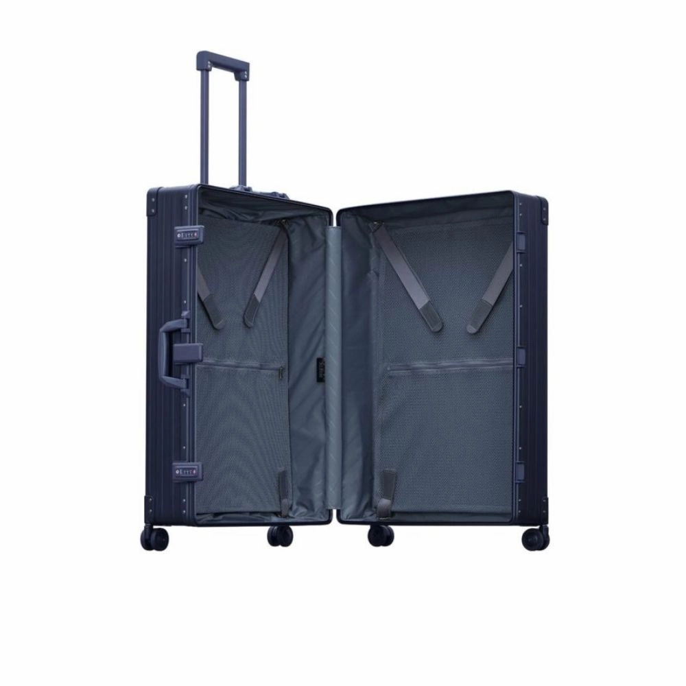Aleon Classic 32" Check-In Sapphire Sapphiresize Extra Large