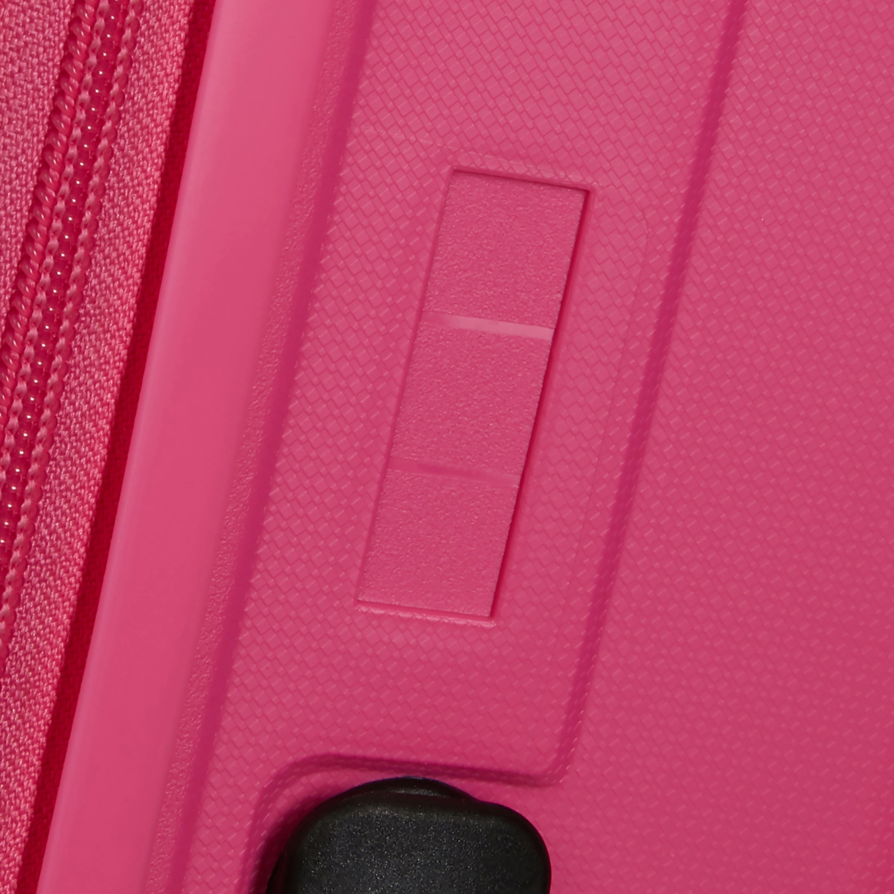 American Tourister Rejoy Spinner Expandable Medium Luggage