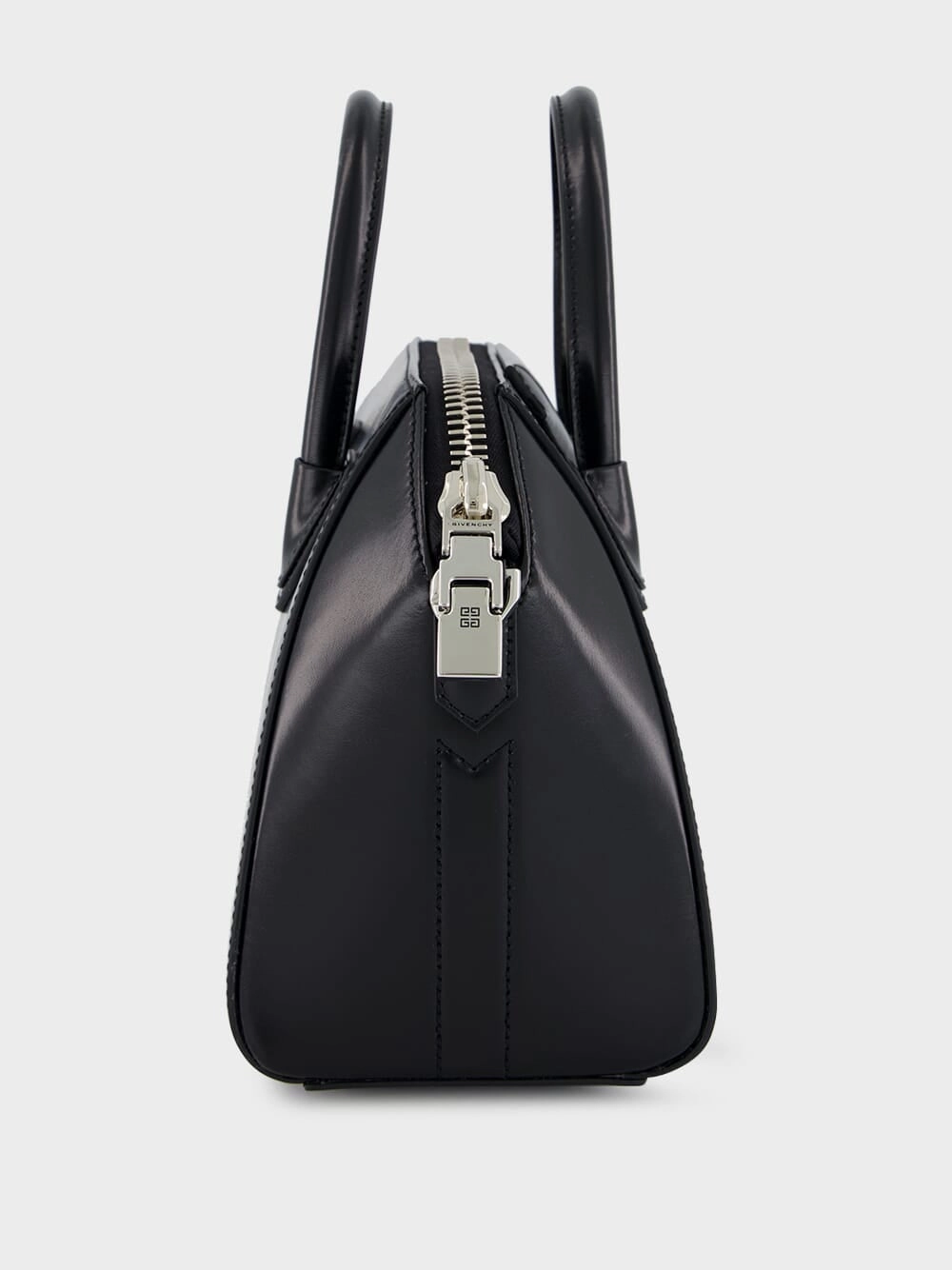 Antigona Mini Shoulder Bag