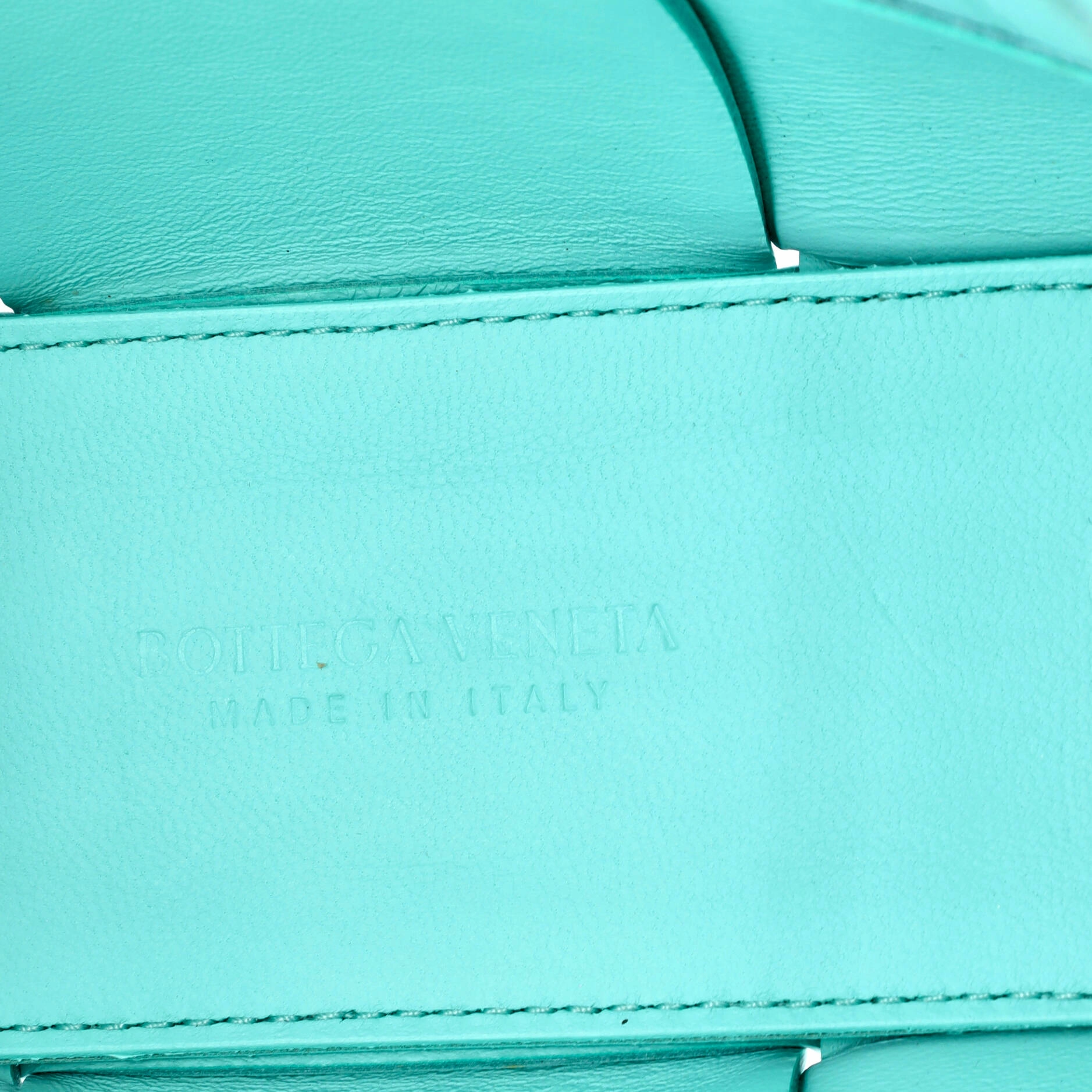 Arco Tote Maxi Intrecciato Leather Candy
