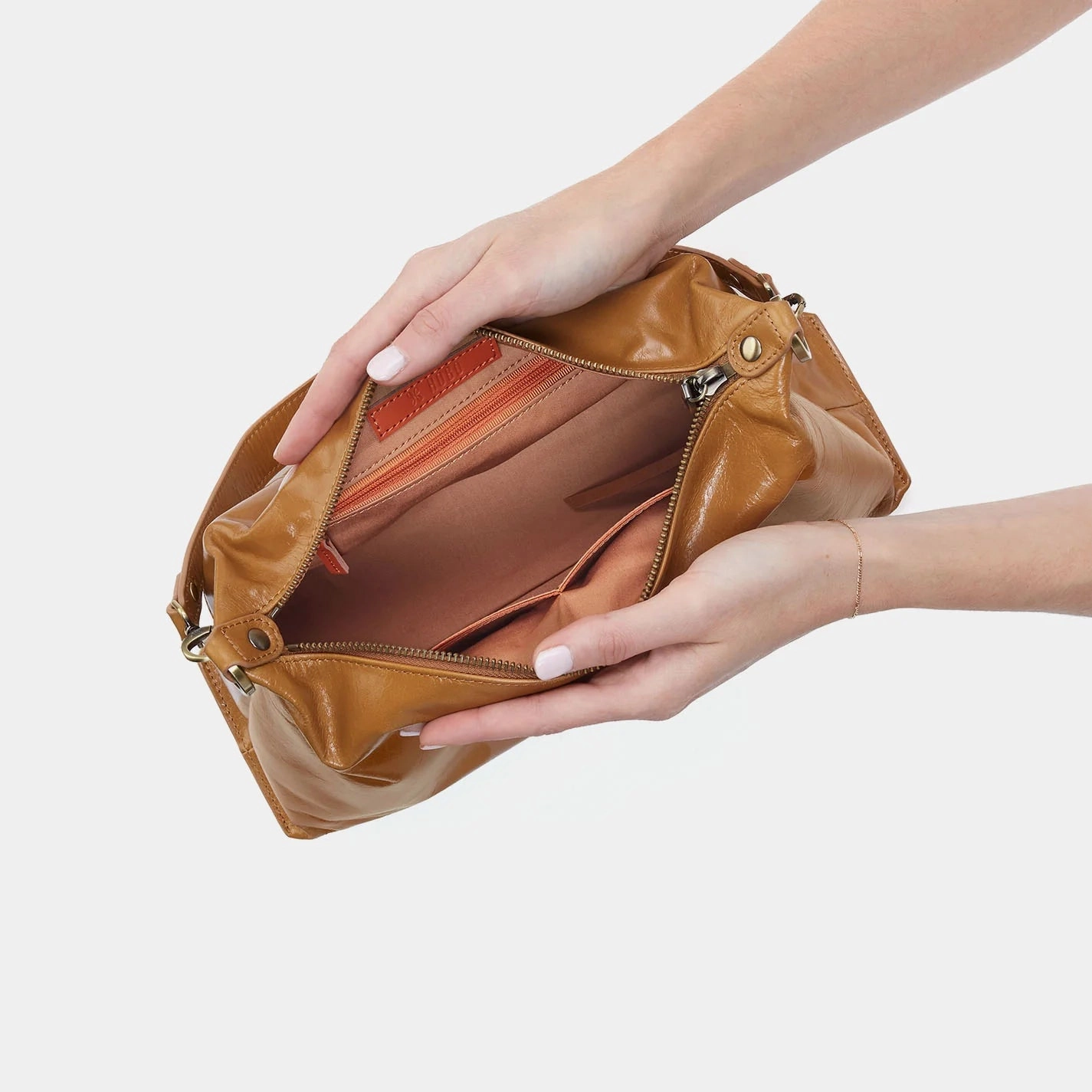 Avon Shoulder Bag Natural