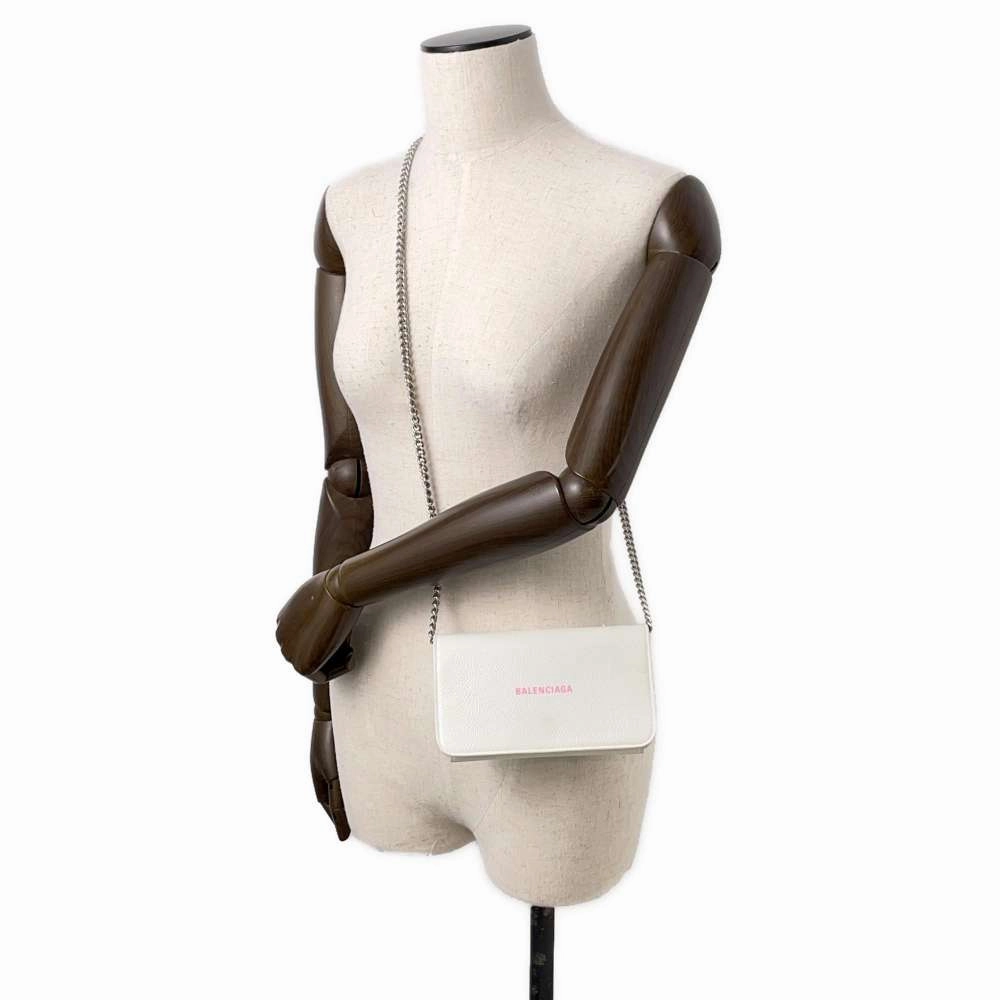 BALENCIAGA Everyday ChainShoulder Bag White593785 Leather