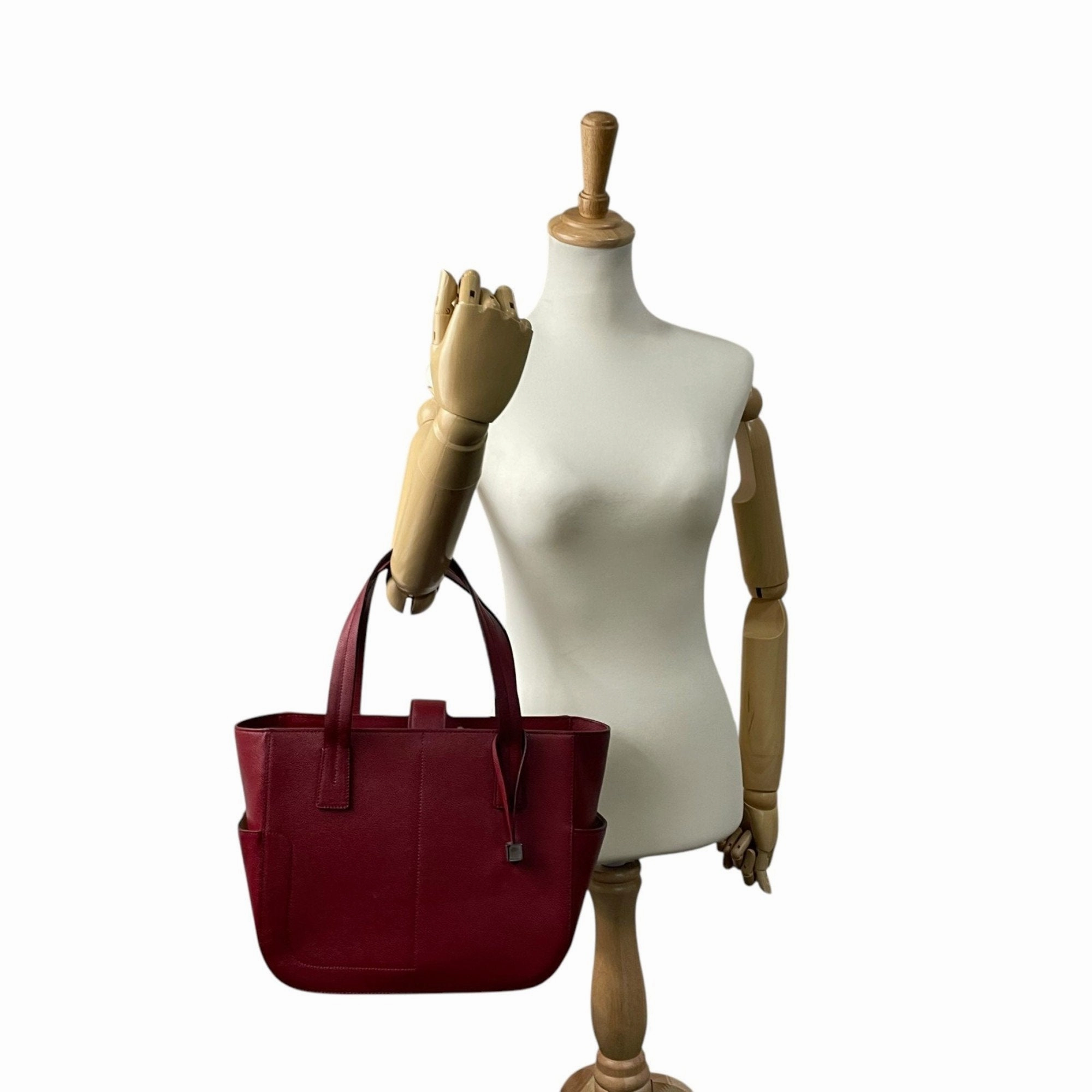 Bally Leather Handbag Tote Bag (Pre-Owned)