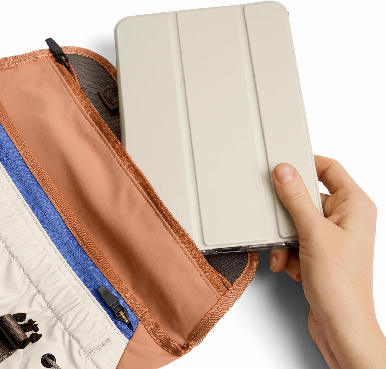Bellroy Cinch Mini Messenger (6L lightweight, compact shoulder bag, water-resistant fabric, effortless organization) - Laguna