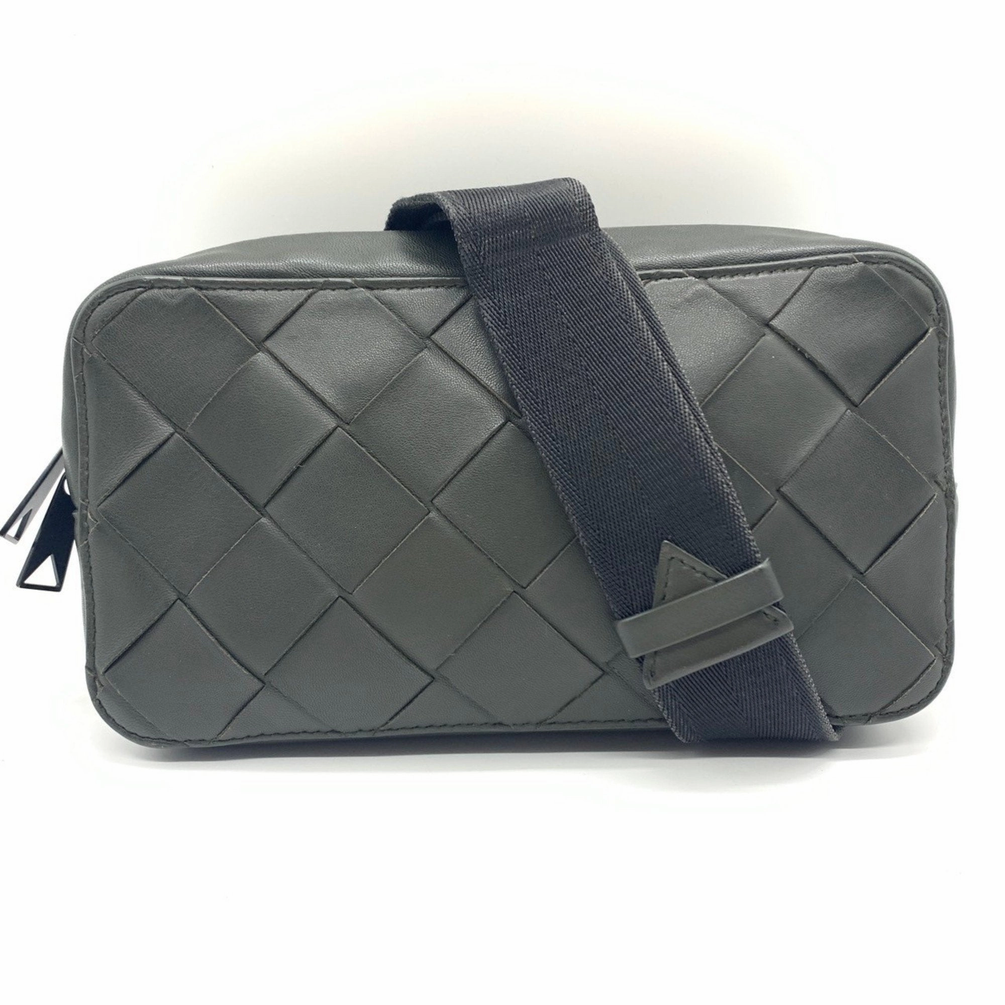 Bottega Veneta Intrecciato Sling Bag (Pre-Owned)