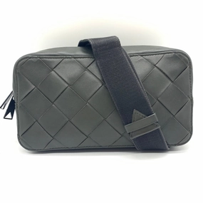 Bottega Veneta Intrecciato Sling Bag (Pre-Owned)