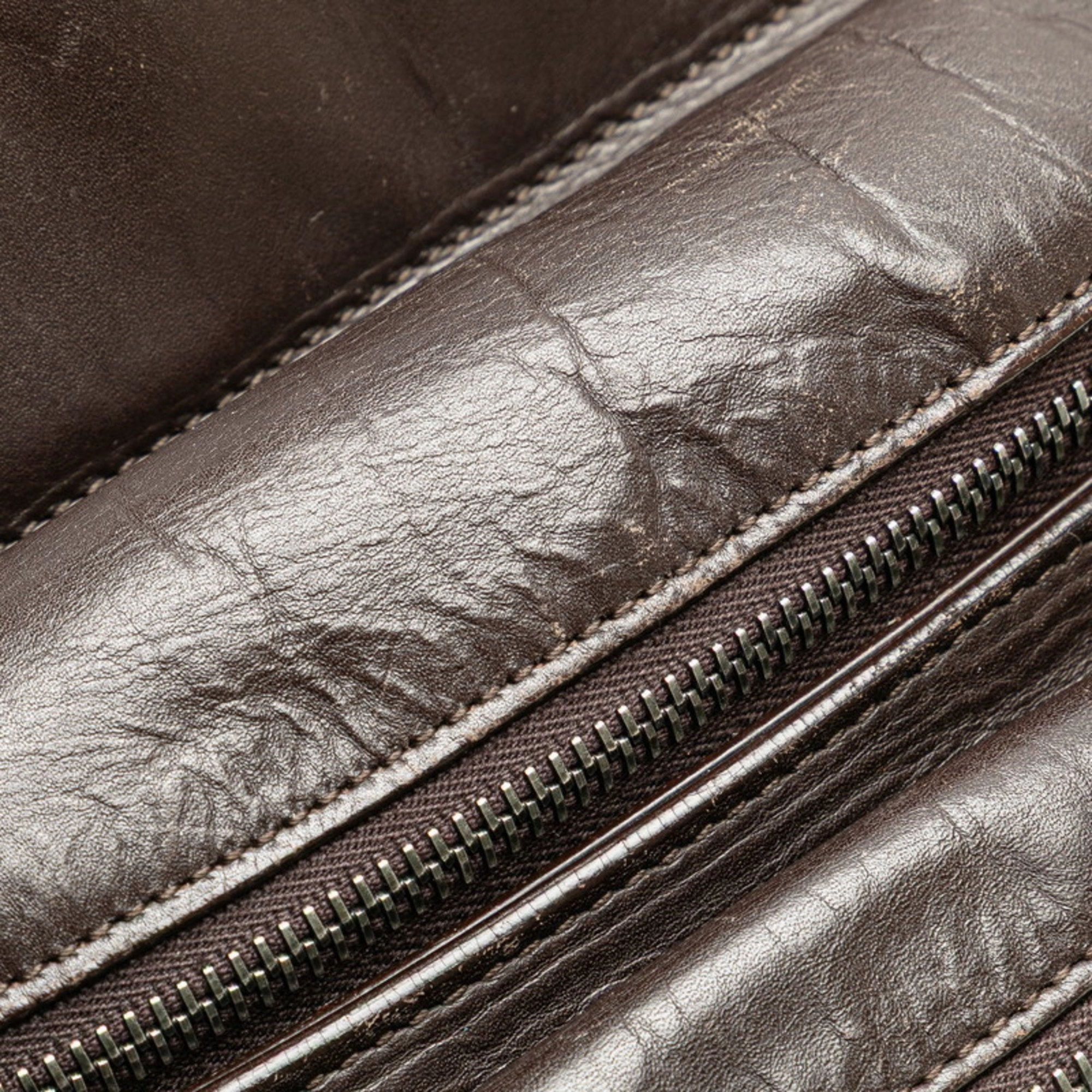 Bottega Veneta Leather Sling Bag (Pre-Owned)