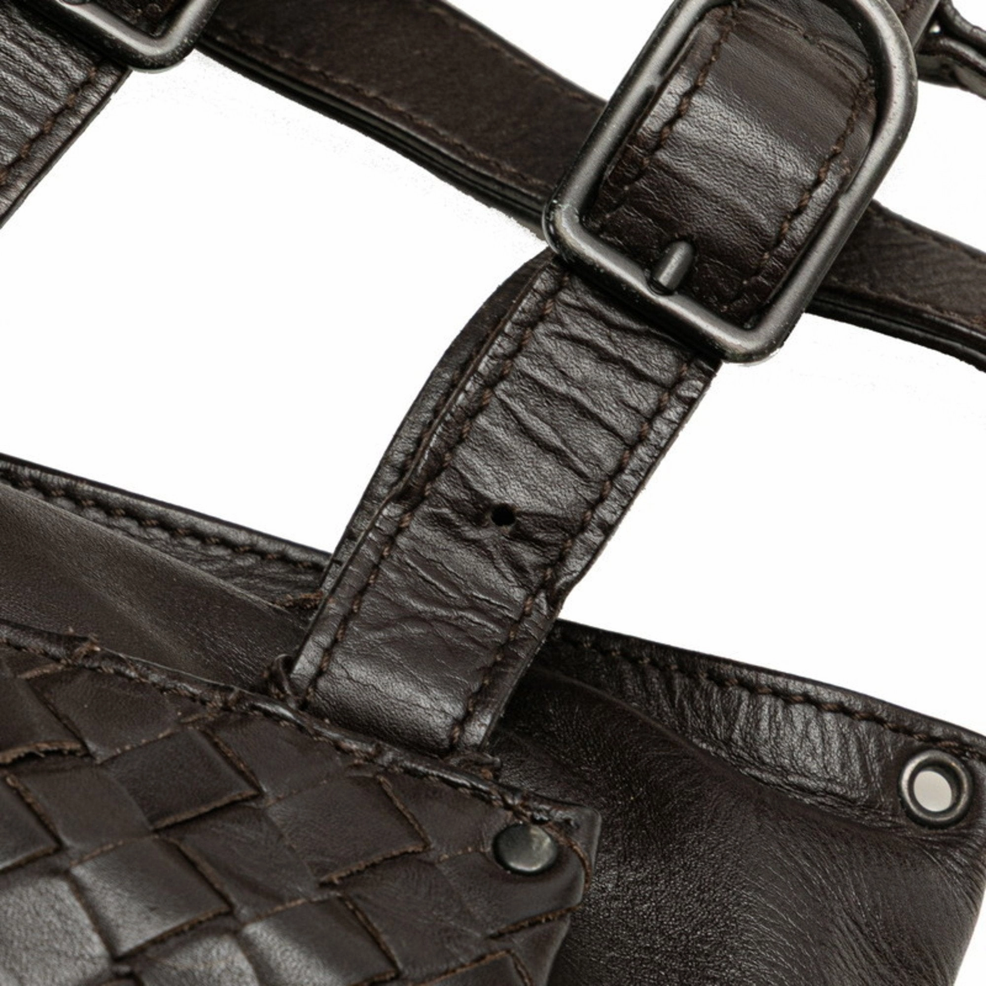Bottega Veneta Leather Sling Bag (Pre-Owned)