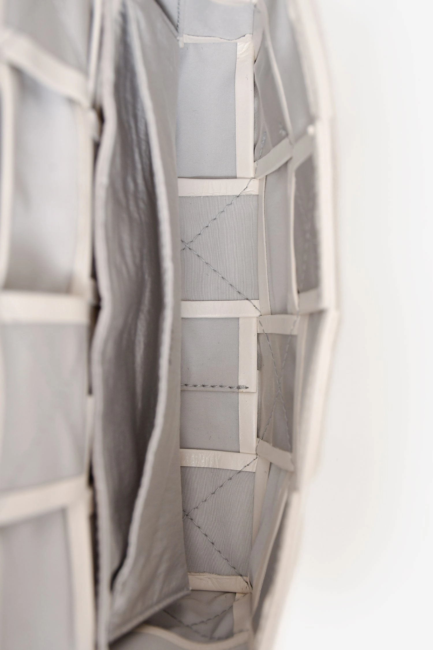 Bottega Veneta White Leather Intrecciato Small Cassette Belt Bag