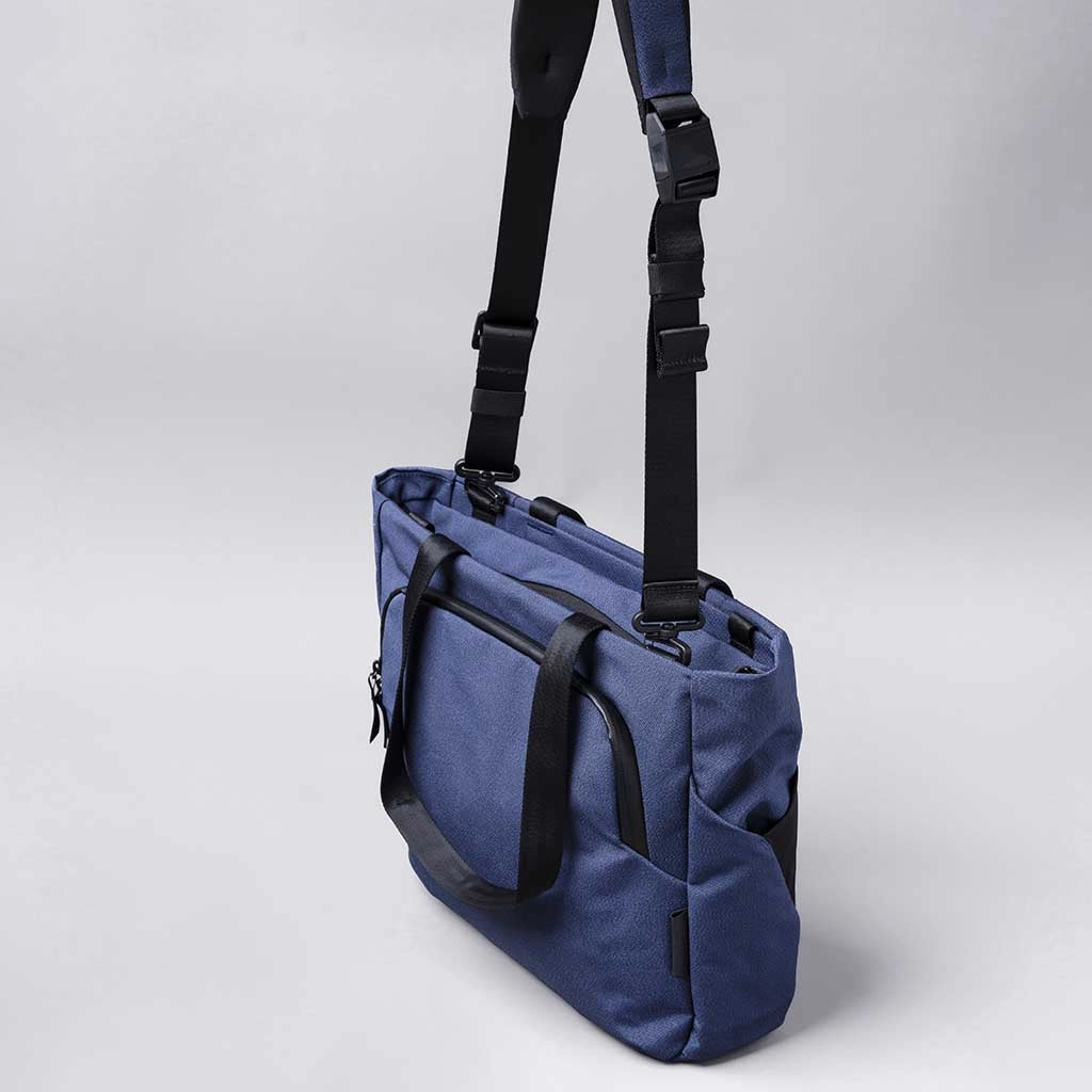Bravo Tote