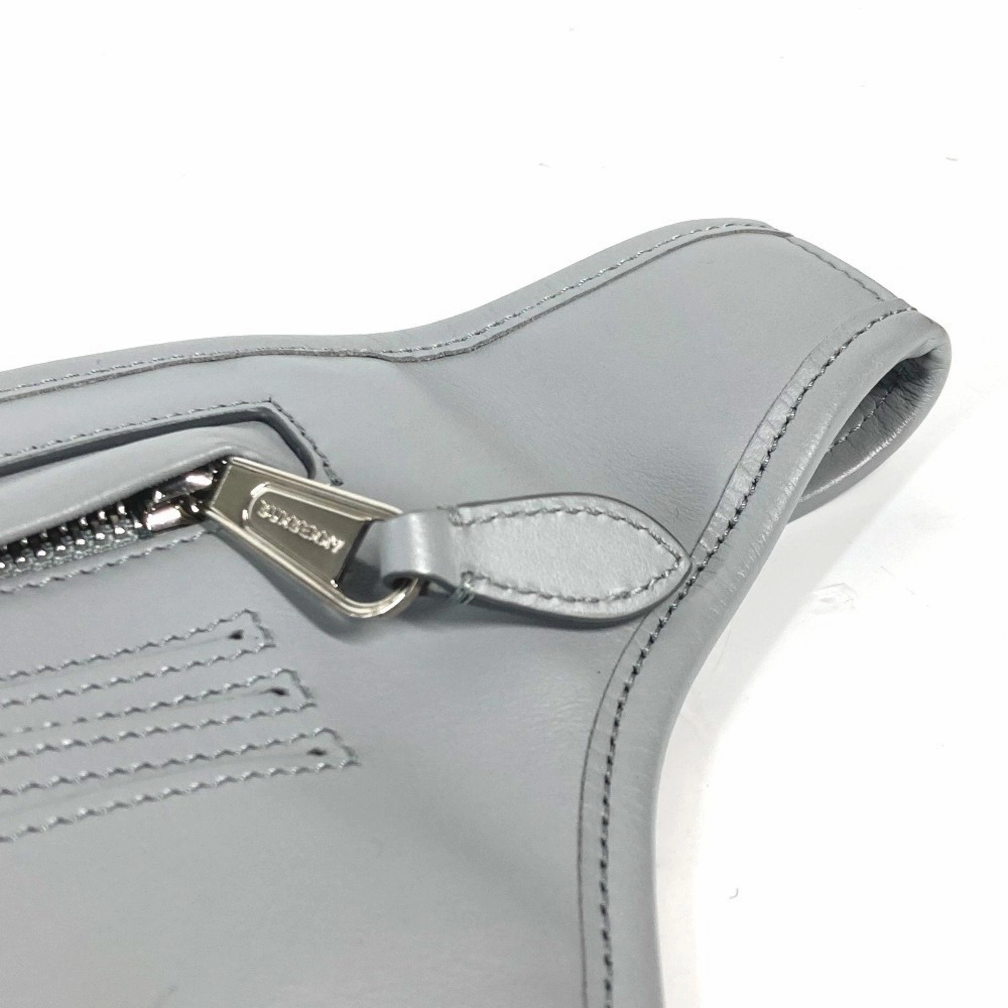 Burberry Leather Fanny Pack (Pre-Owned)