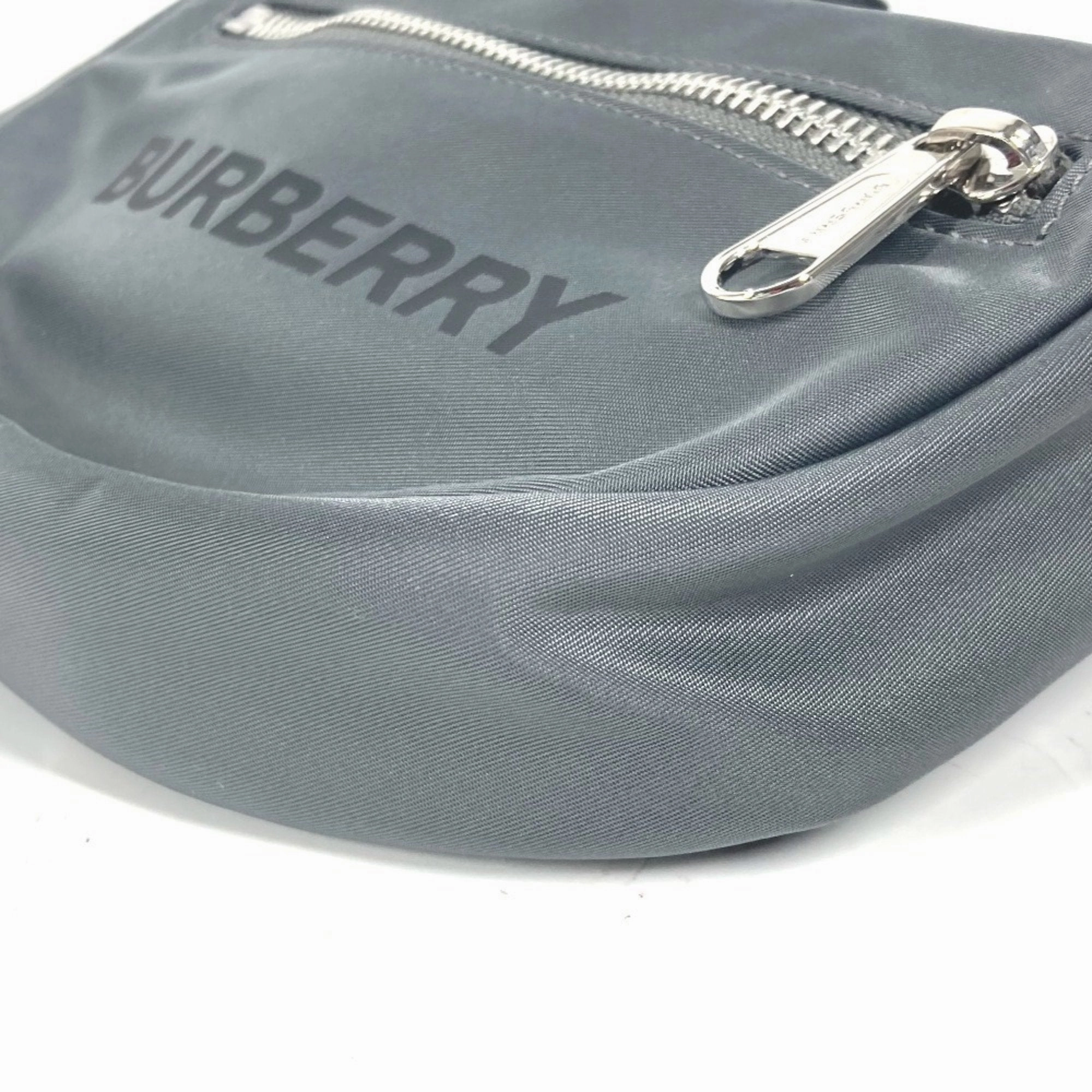 Burberry Nylon Fanny Pack (Pre-Owned)