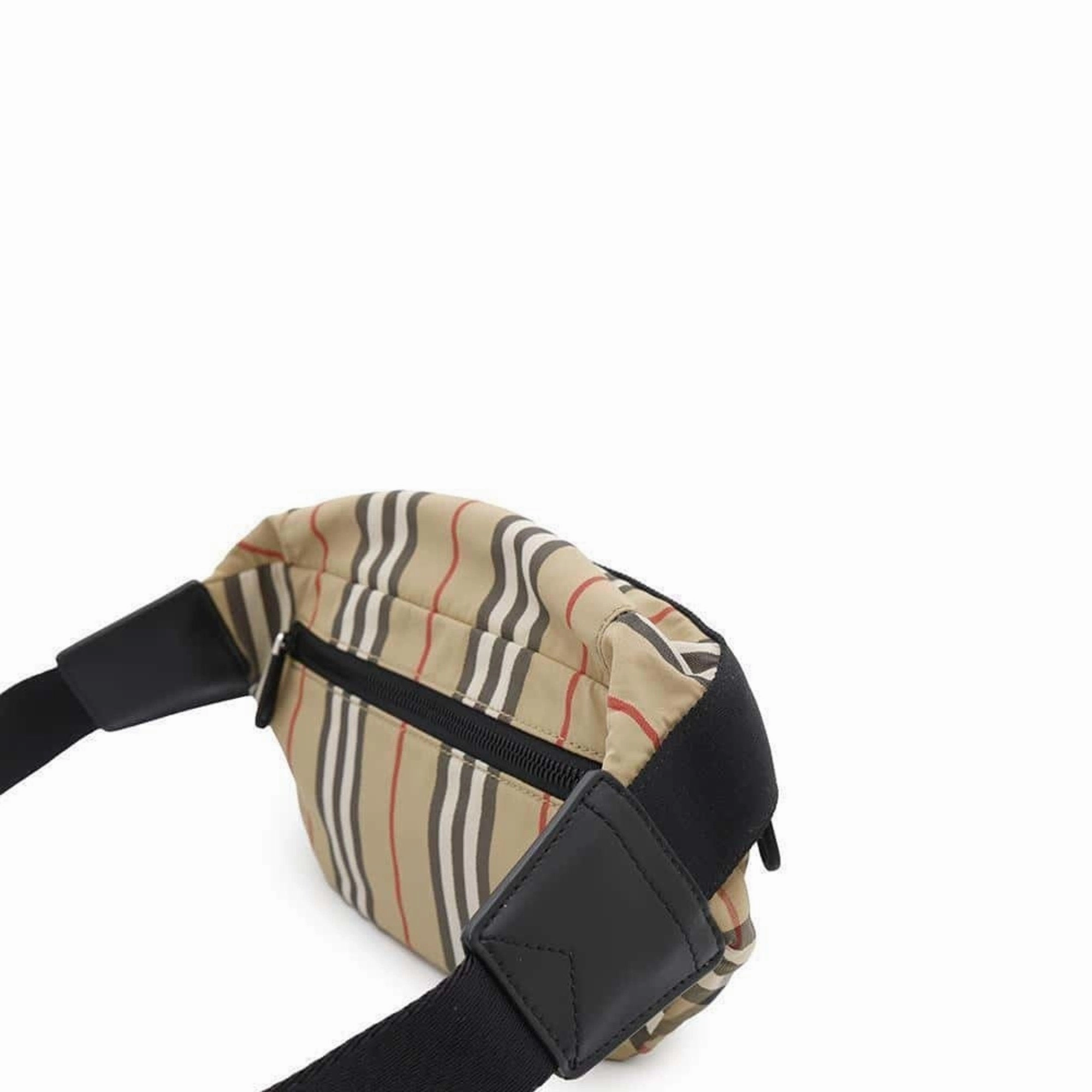 Burberry Nylon Sling Bag (Pre-Owned)