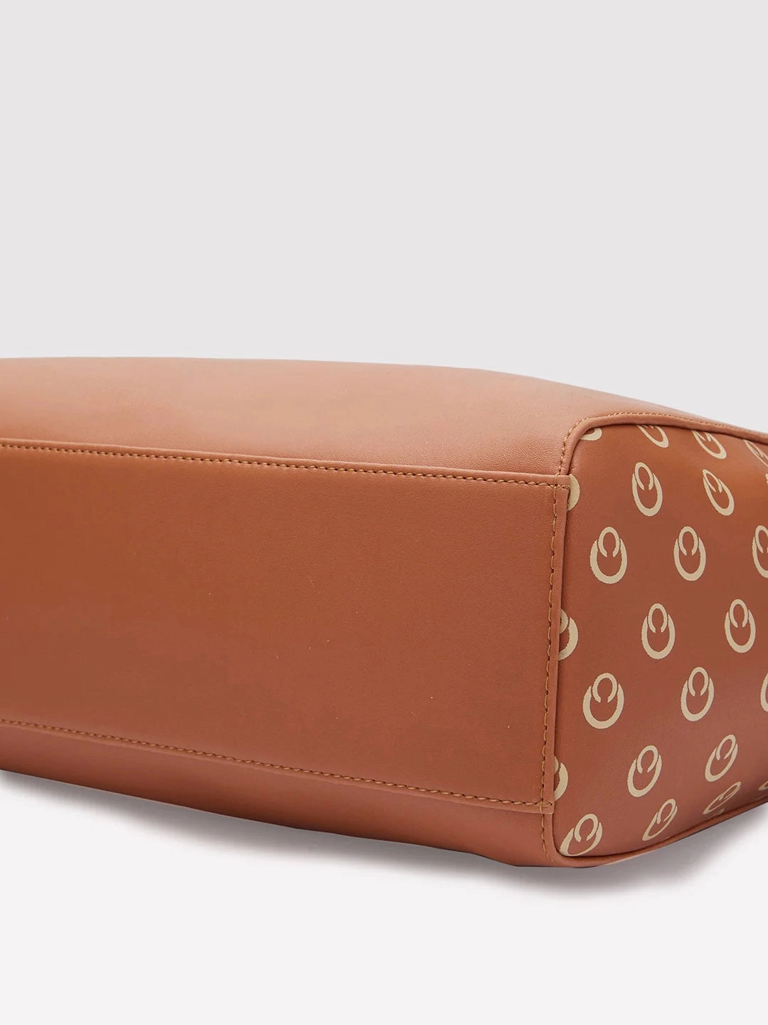 Caprese Siesta Medium Tan Tote Bag