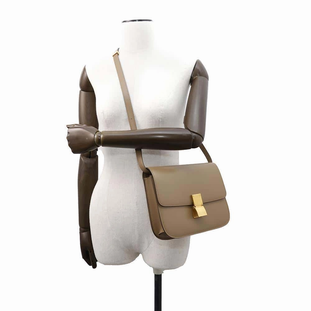CELINE Classic Box Shoulder Bag Beige164173 Box Calf LeatherLeather Size Medium