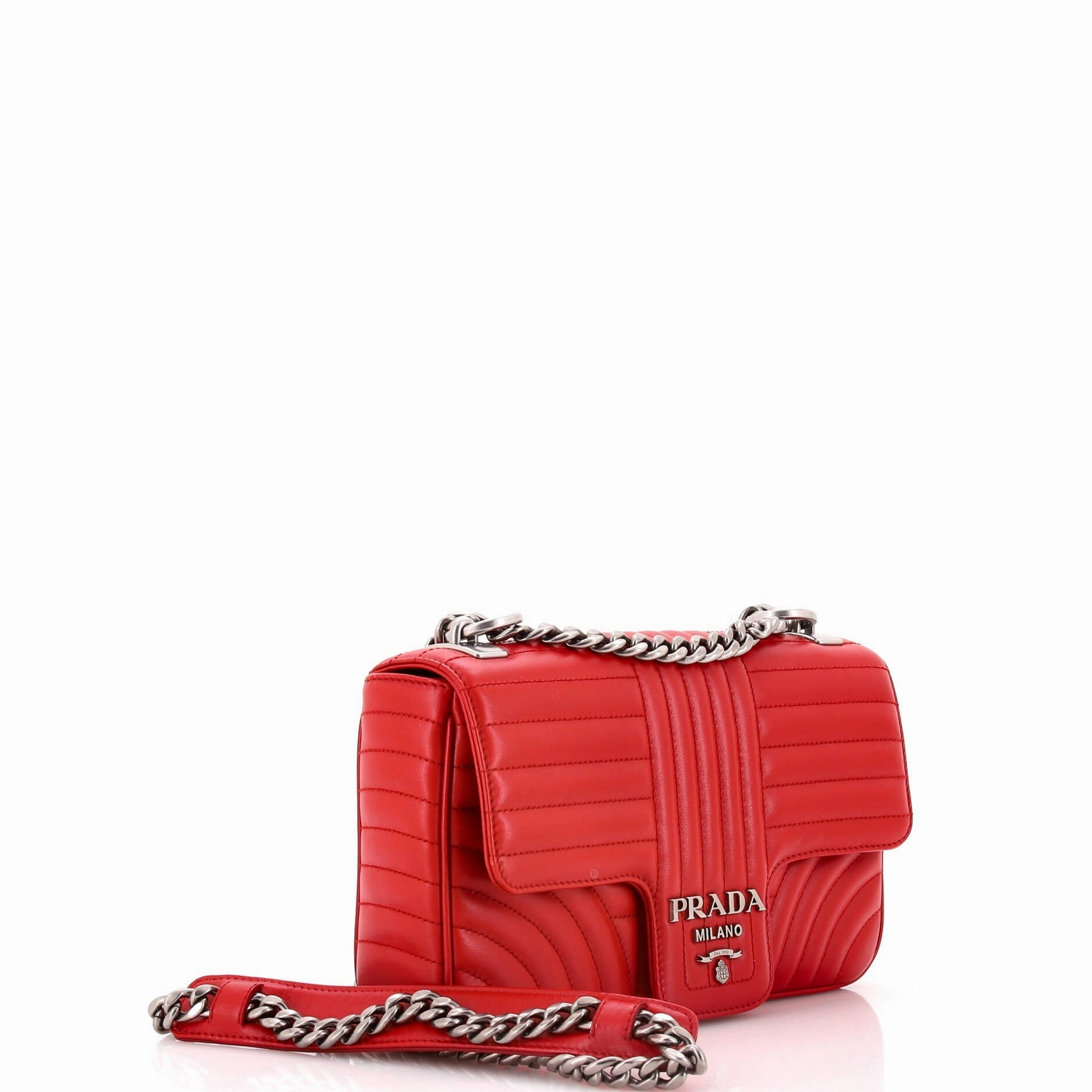 Chain Flap Shoulder Bag Diagramme Quilted Leather Medium