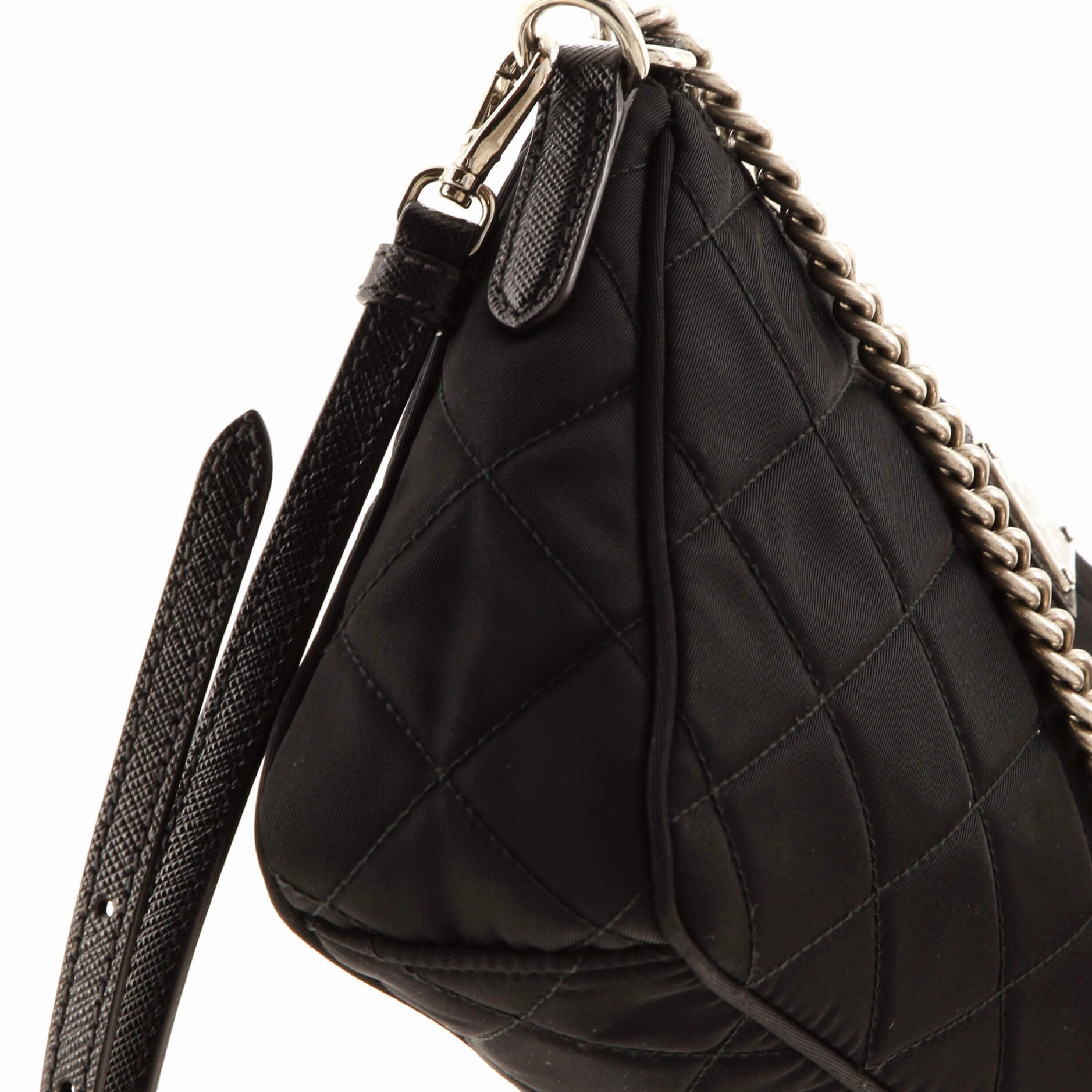 Chain Zip Shoulder Bag Quilted Tessuto Small