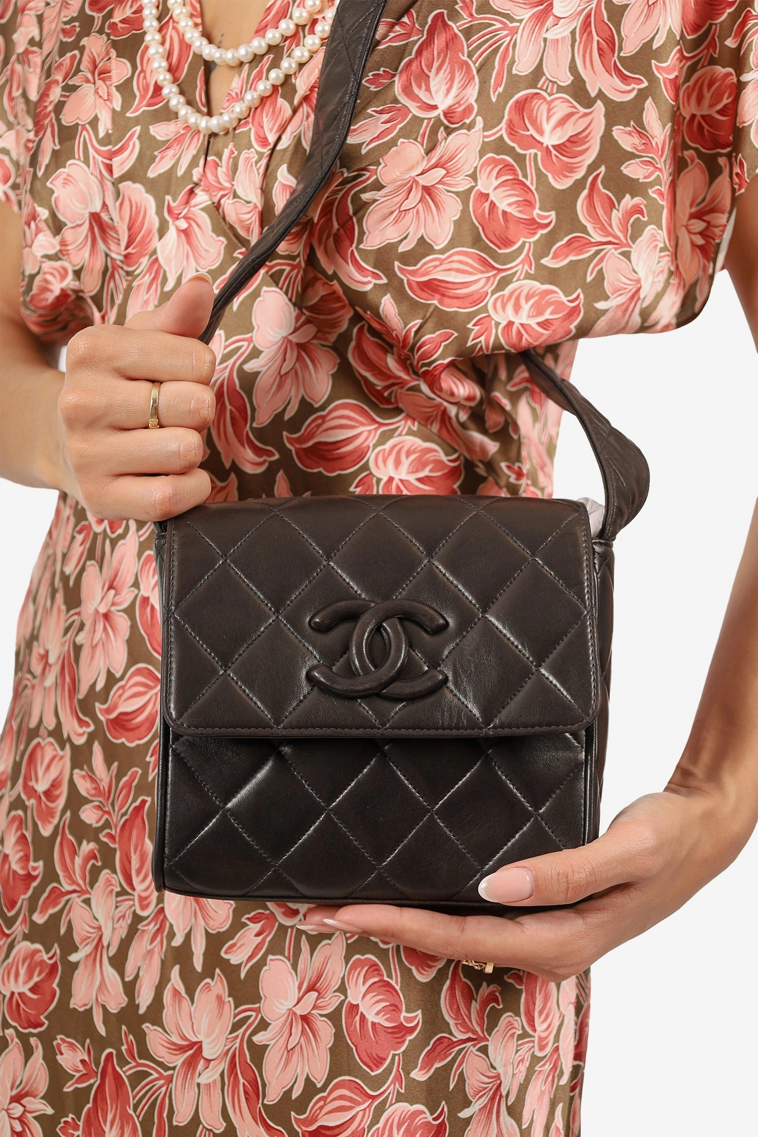 Chanel 1991-94 So Black Quilted Lambskin Leather CC Shoulder Bag