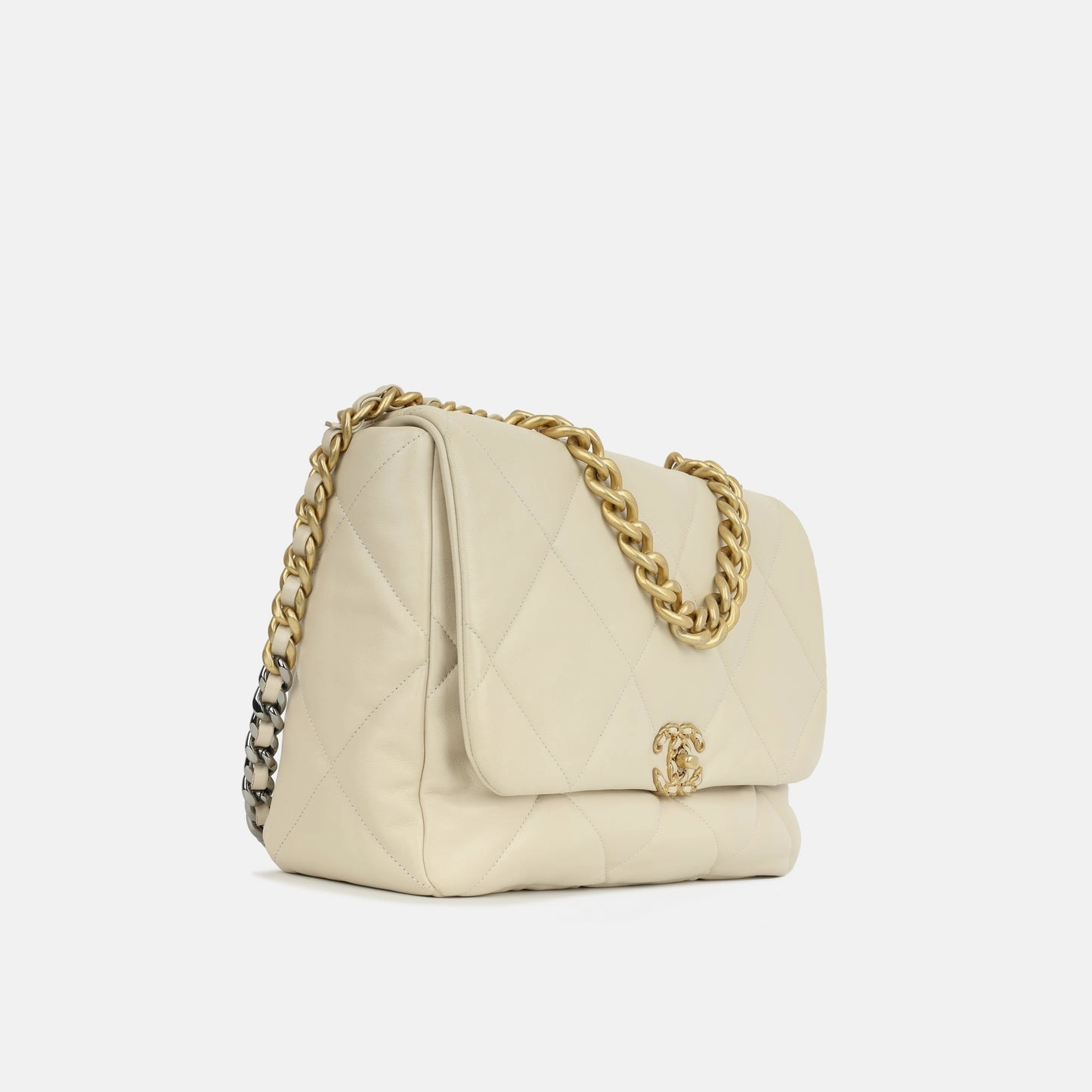 Chanel - Maxi 19 Flap Bag - Beige Lambskin MHW - Pre-Loved - 2020