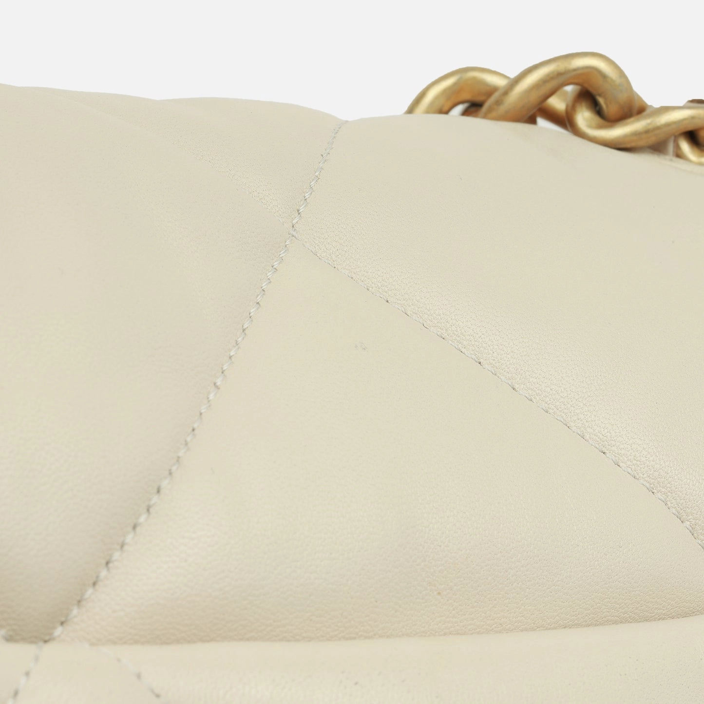 Chanel - Maxi 19 Flap Bag - Beige Lambskin MHW - Pre-Loved - 2020
