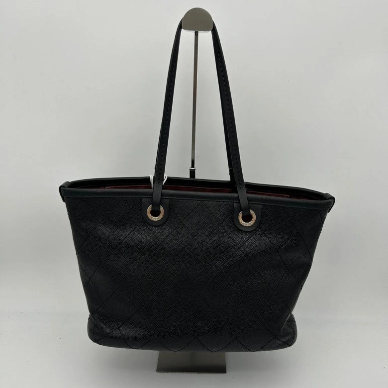 Chanel Black Leather Quilted Shoulder Bag Medium