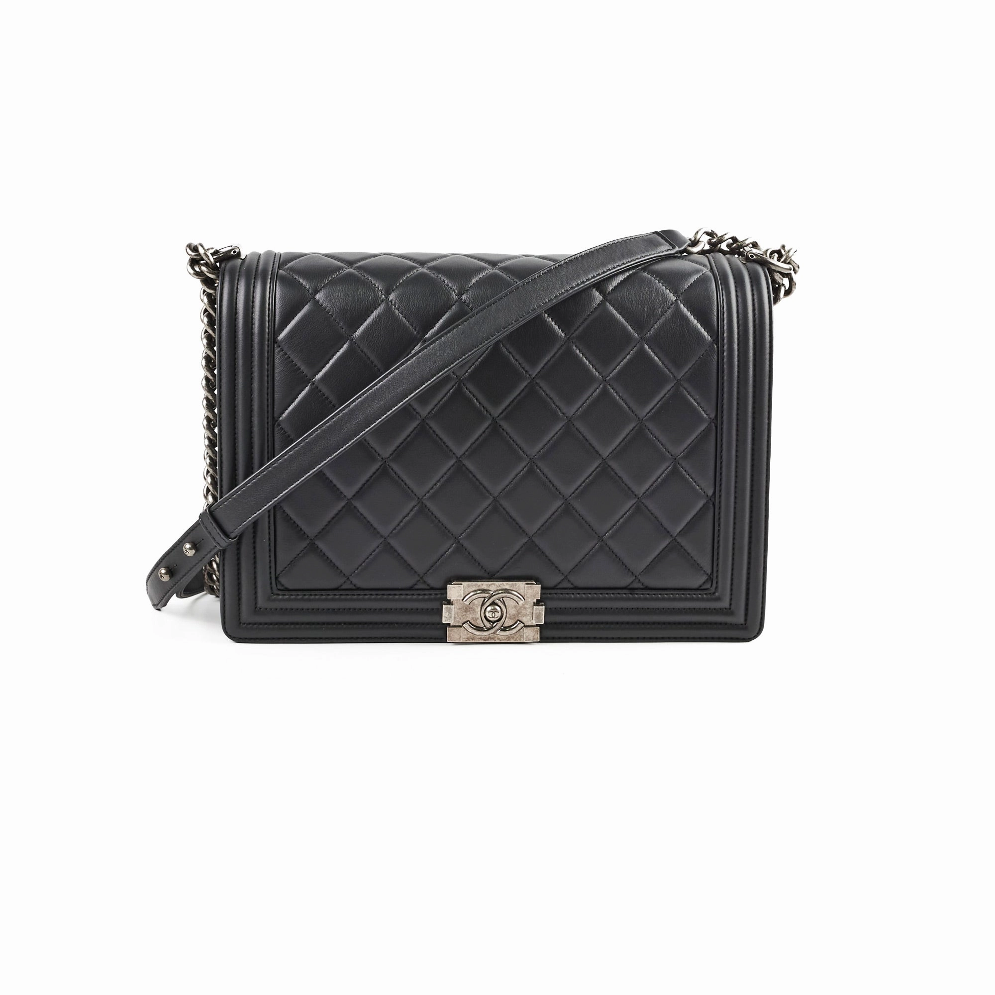 Chanel Boy Large Lambskin Black - Series 19
