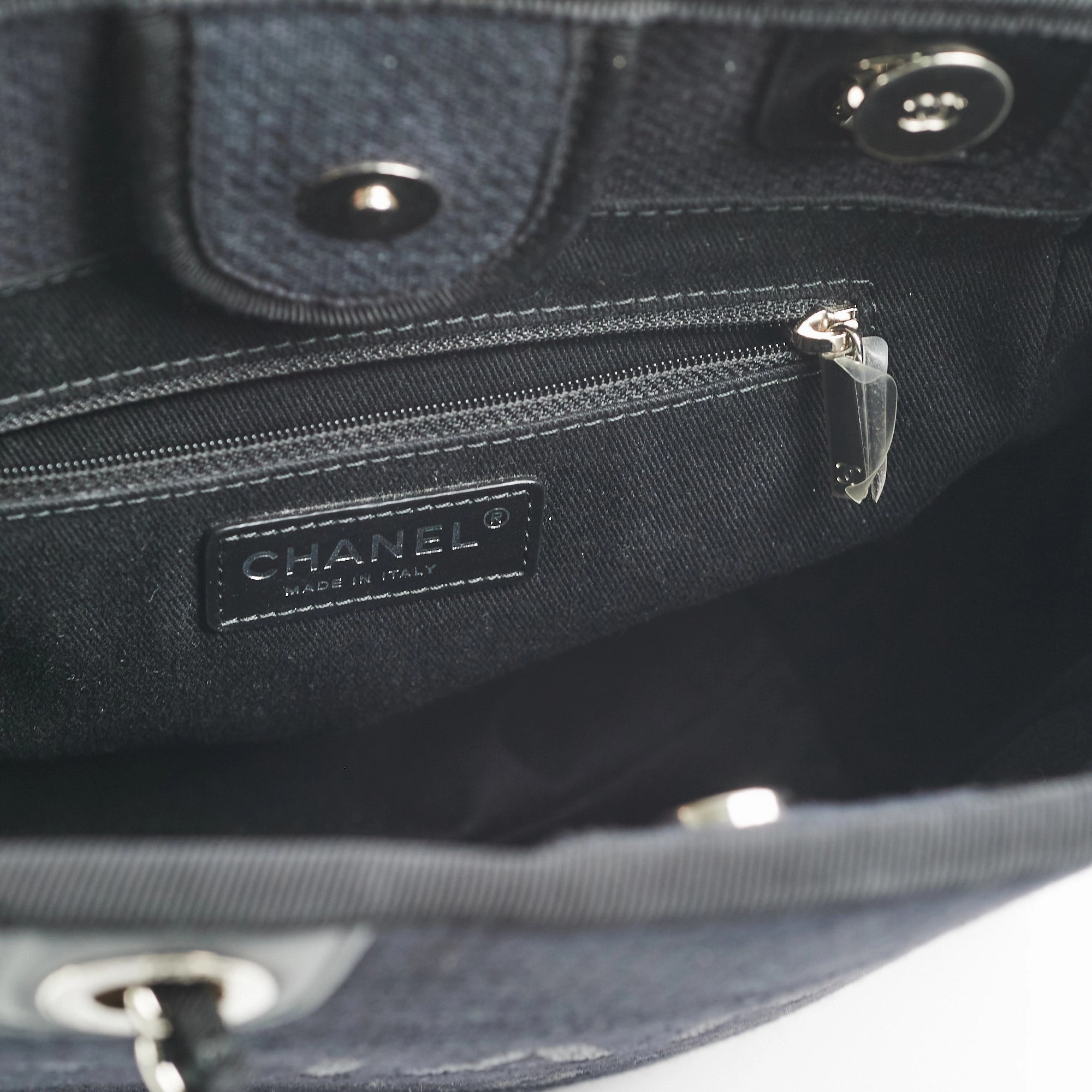 Chanel Deauville Mini Navy (Microchipped)