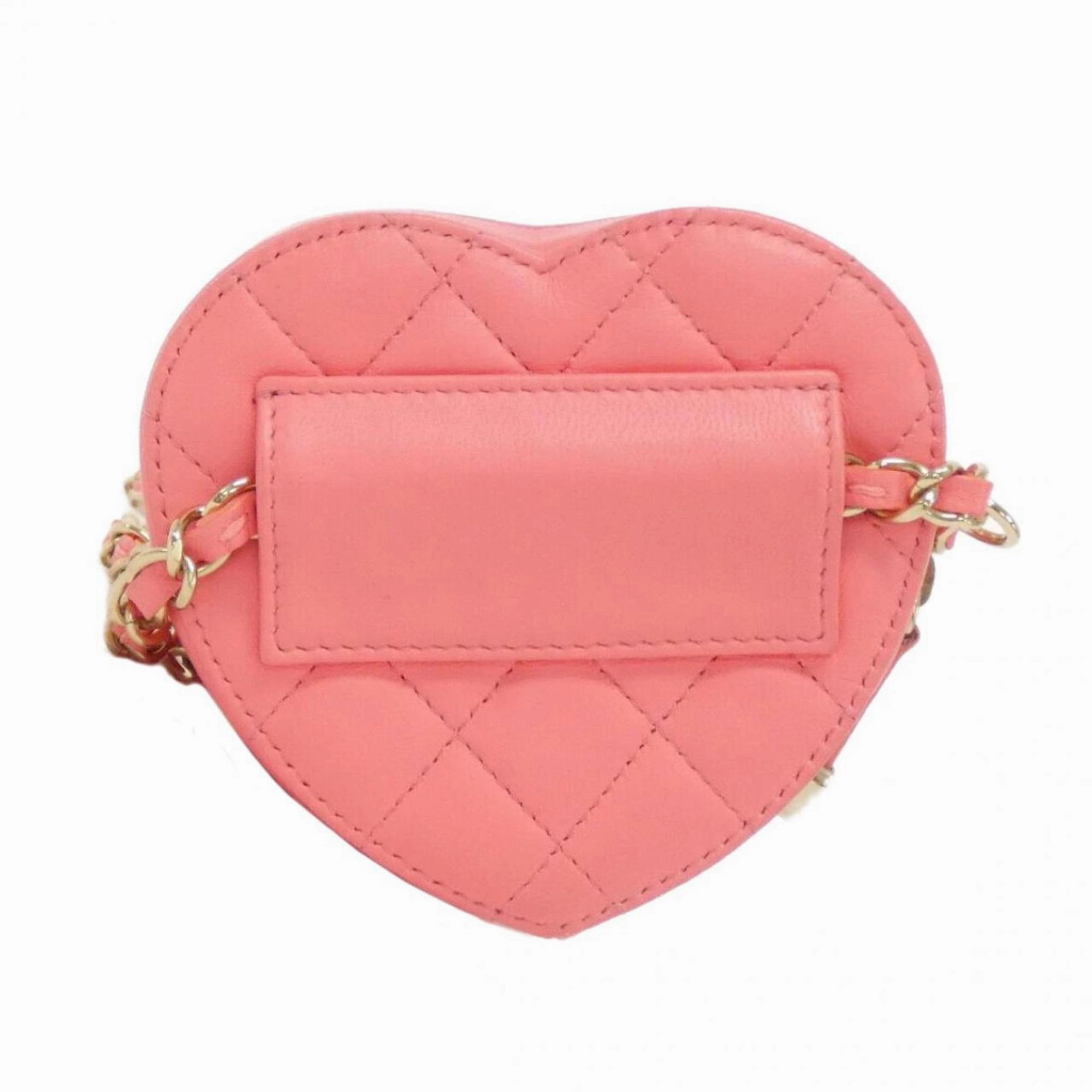 Chanel Leather Fanny Pack (Pre-Owned)