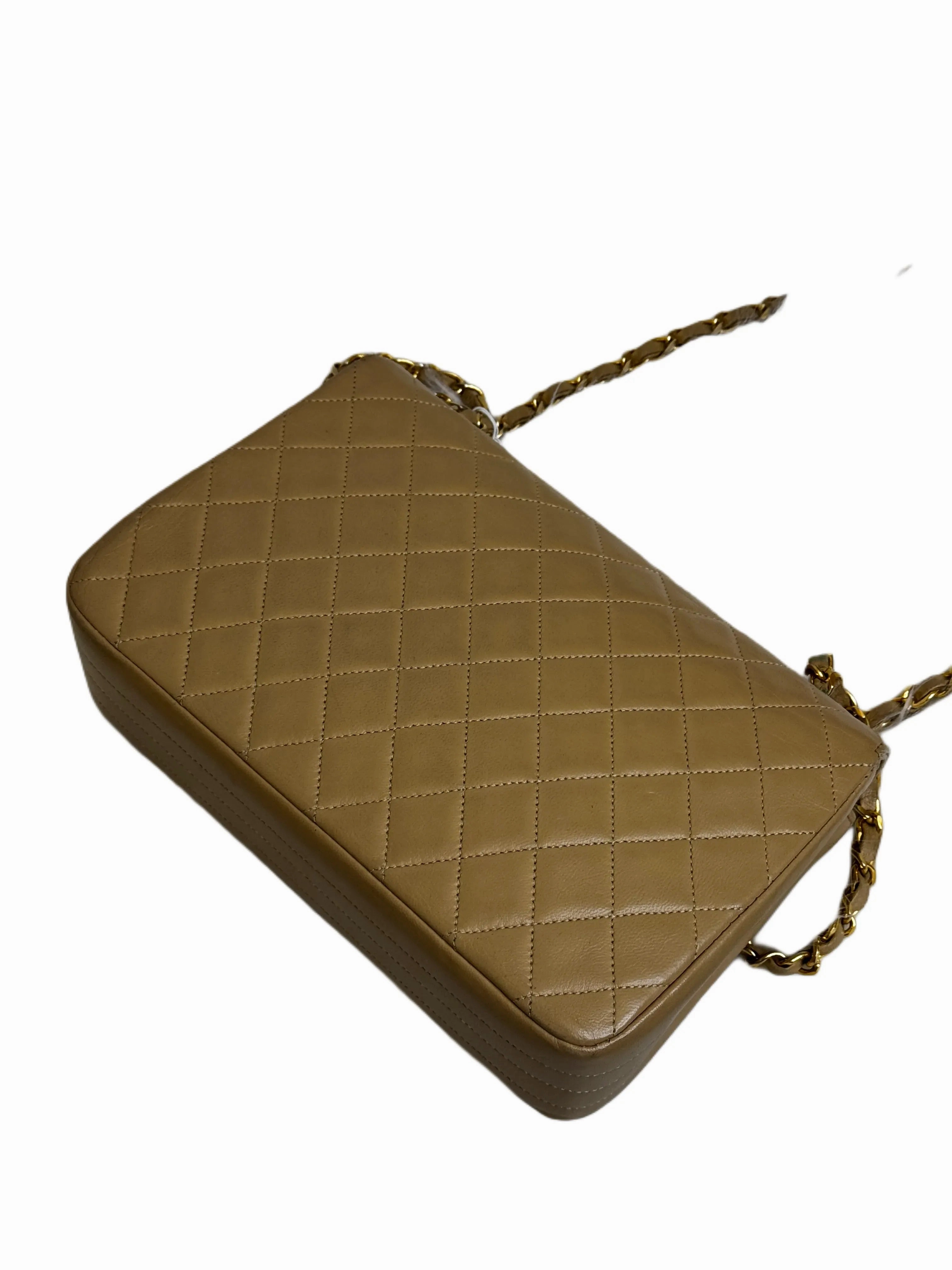 Chanel Matelasse Chain Shoulder Bag B1-28
