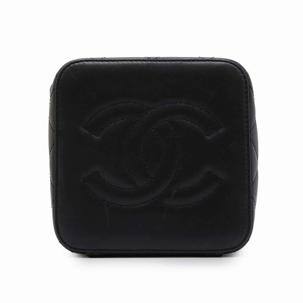 CHANEL Matelasse Vanity ChainShoulder Bag BlackAS3228 Calf Leather
