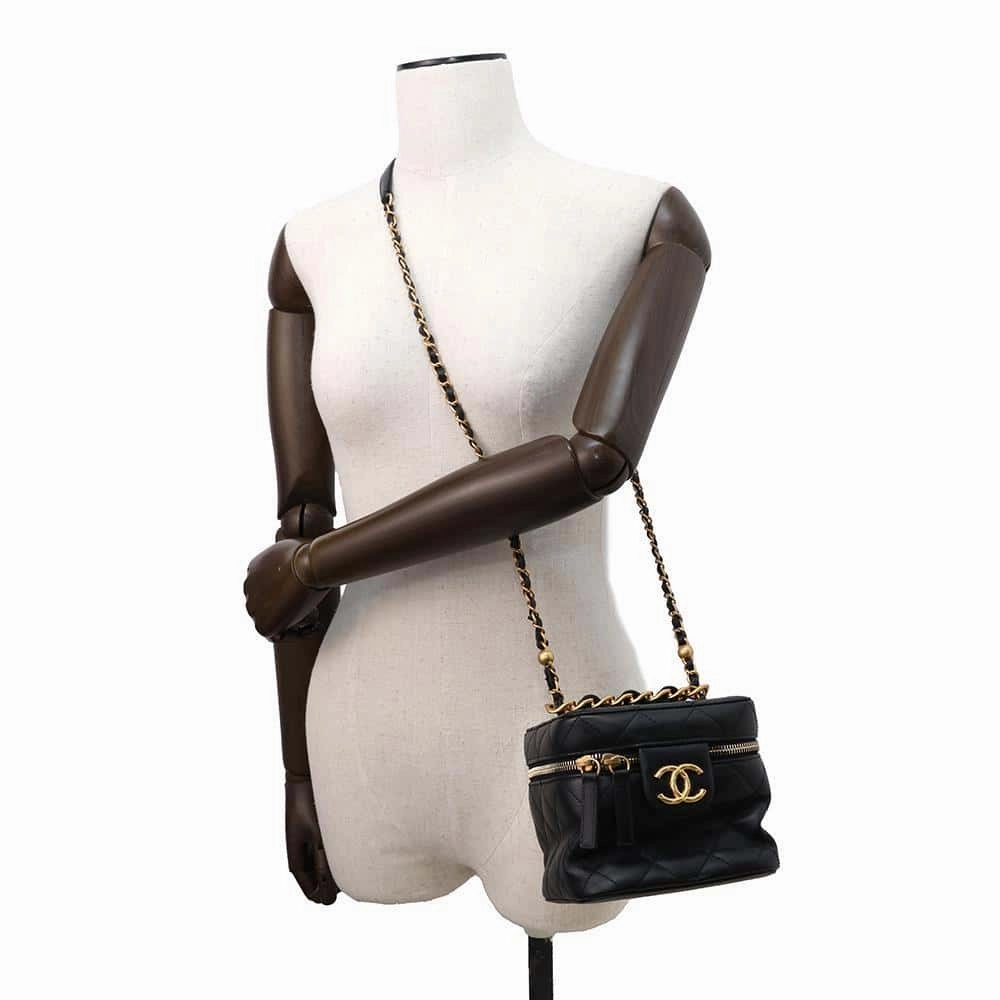 CHANEL Matelasse Vanity ChainShoulder Bag BlackAS3228 Calf Leather