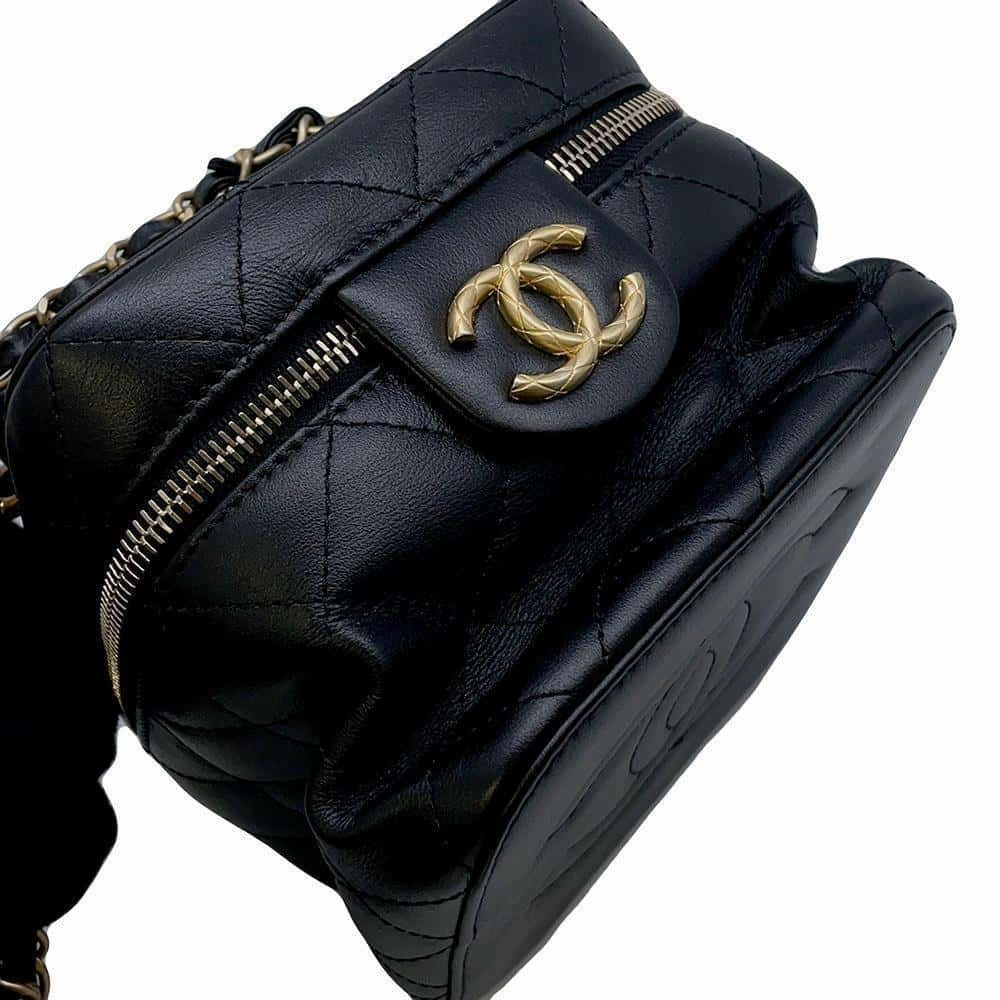 CHANEL Matelasse Vanity ChainShoulder Bag BlackAS3228 Calf Leather