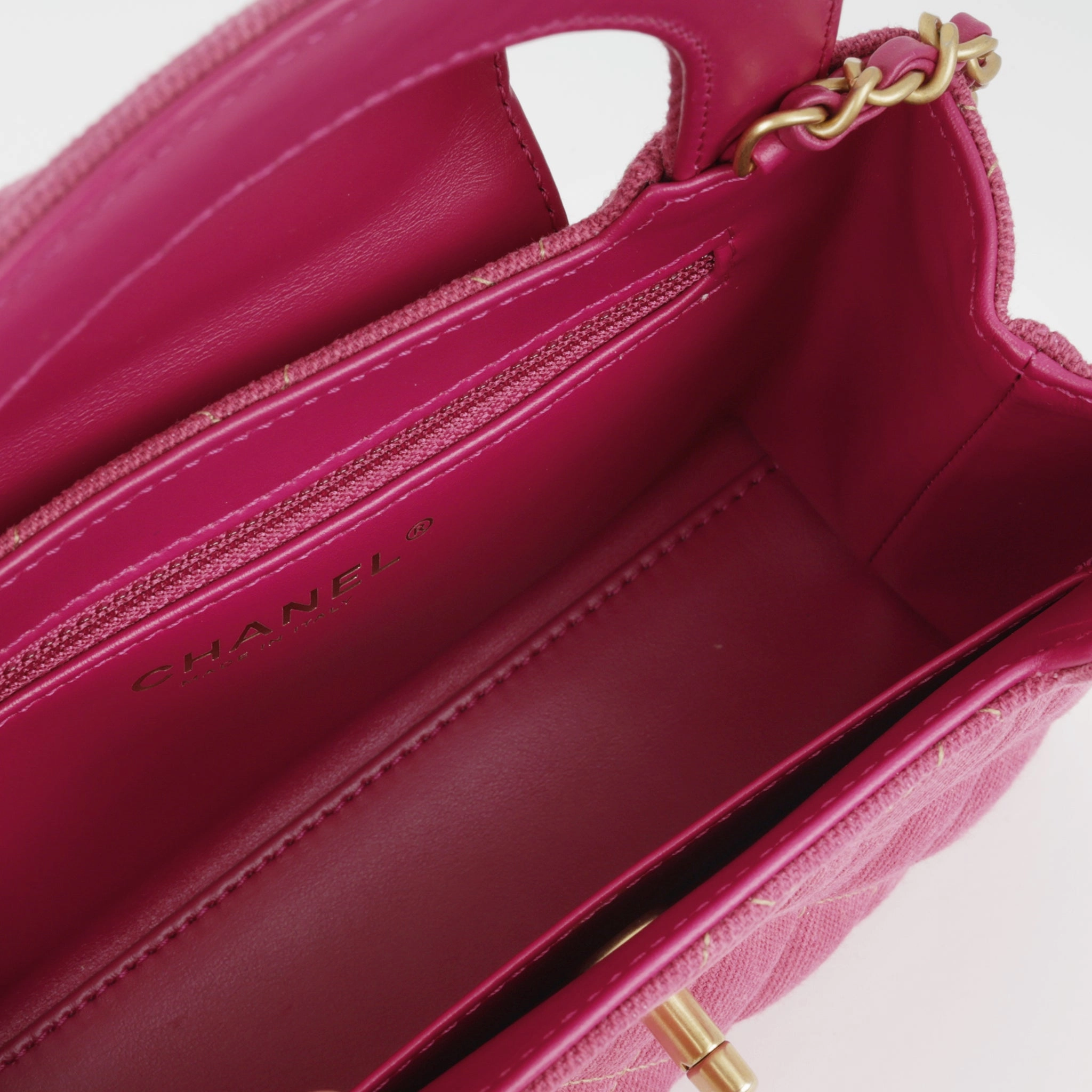 Chanel Small Kelly Re-Edition (NWT)