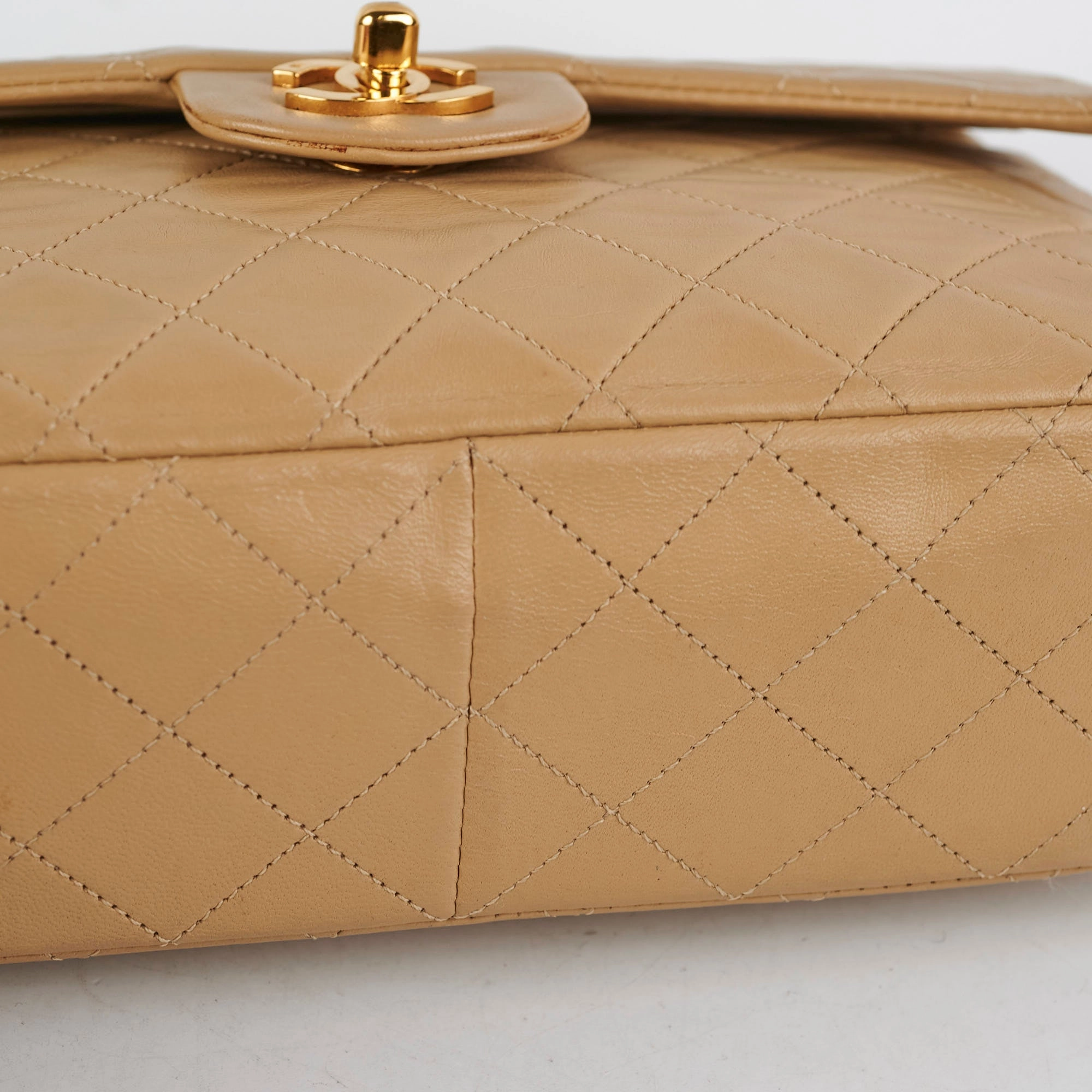 Chanel Vintage Square Double Flap Beige Lambskin - Series 1