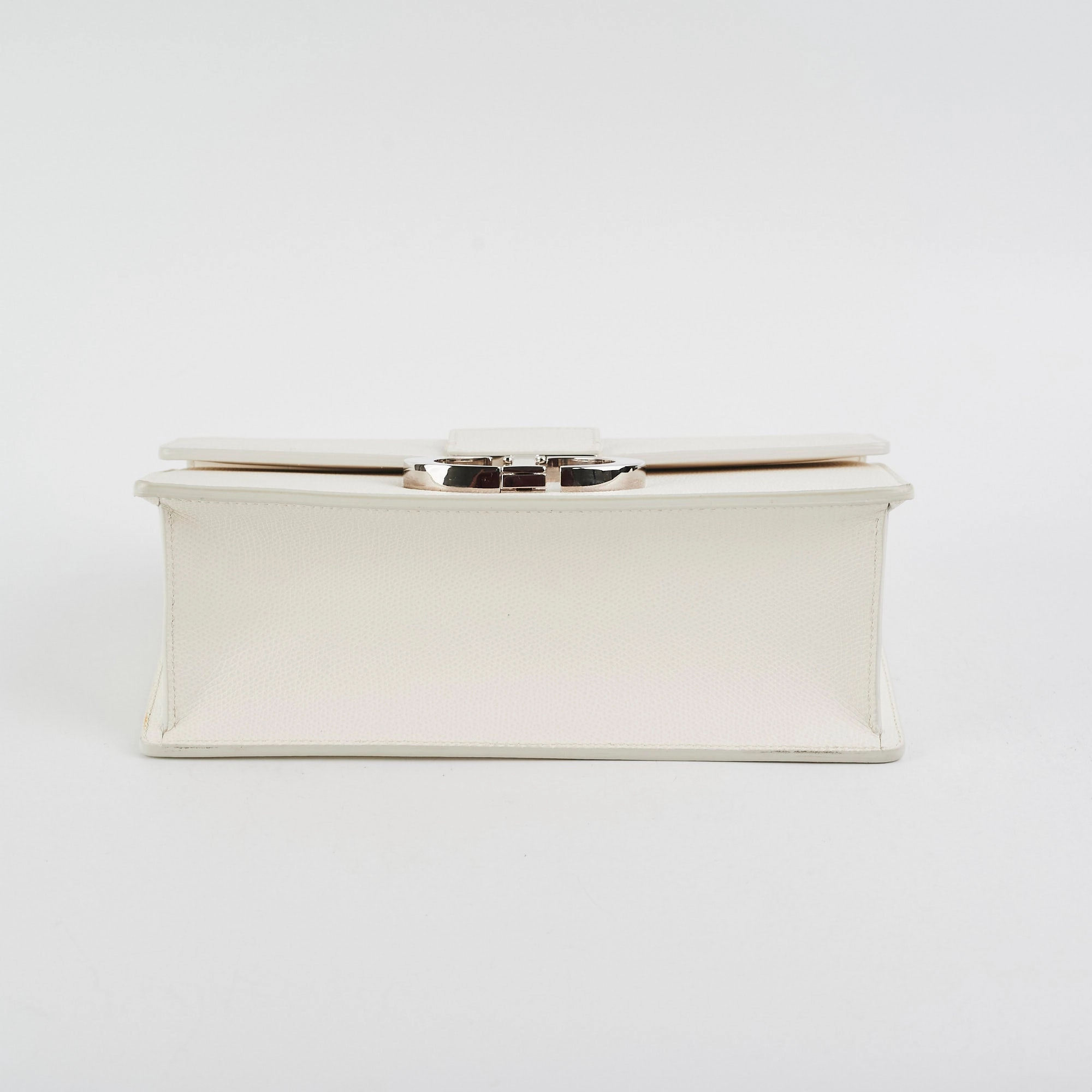 Christian Dior Montaigne 30 White