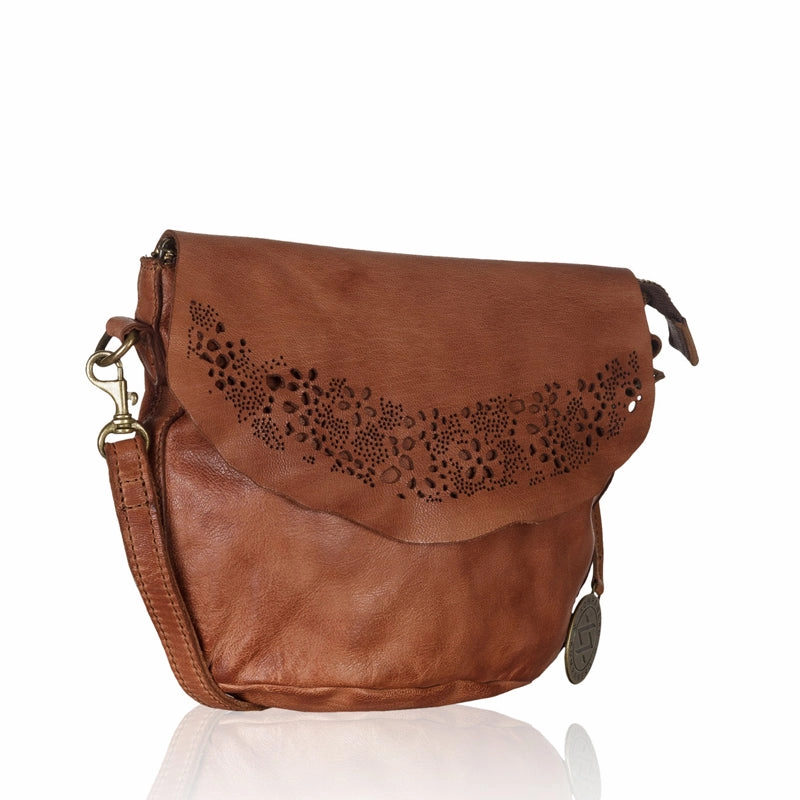 Clarissa - The Sling -Cognac