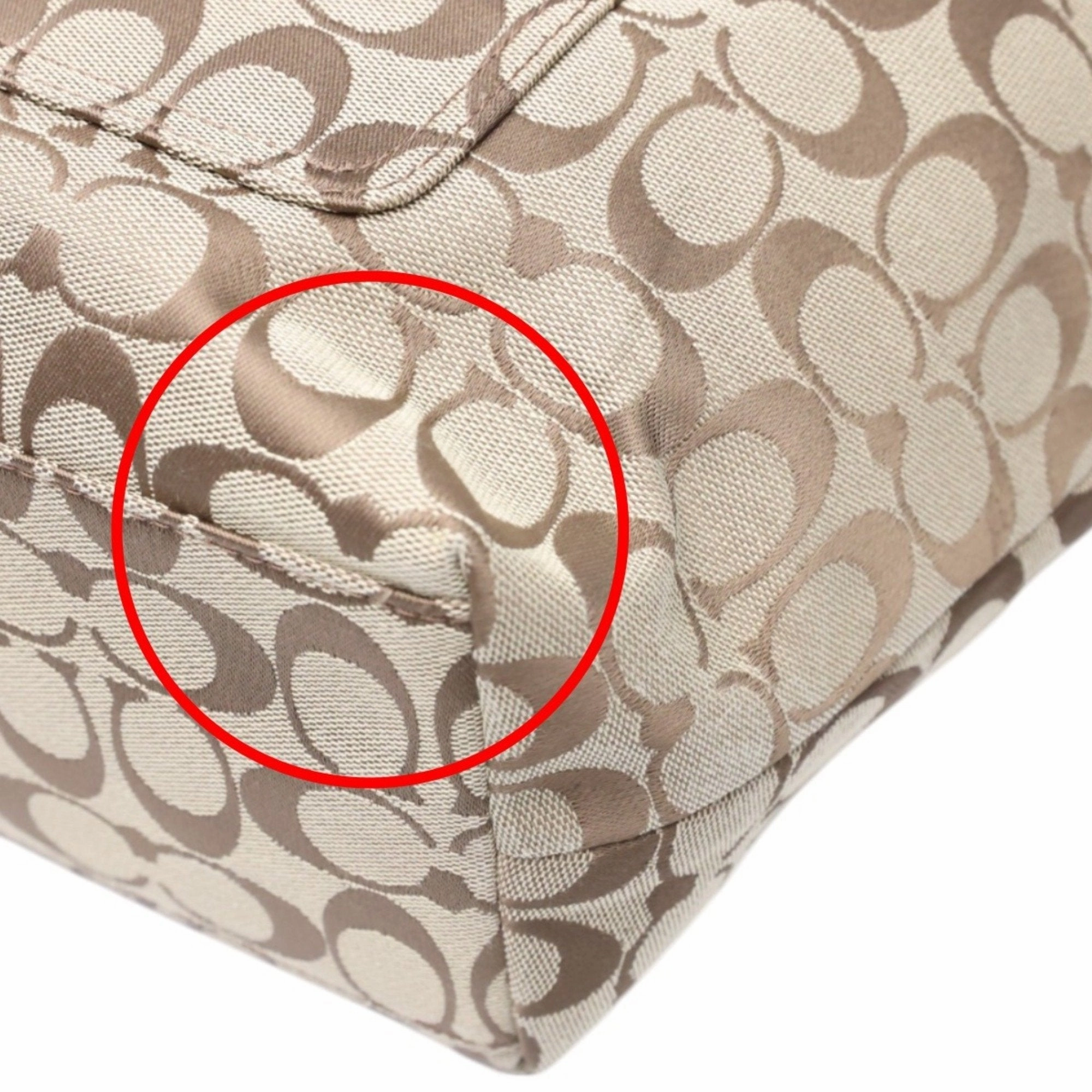 Coach Signature Canvas Tote Bag (Pre-Owned)