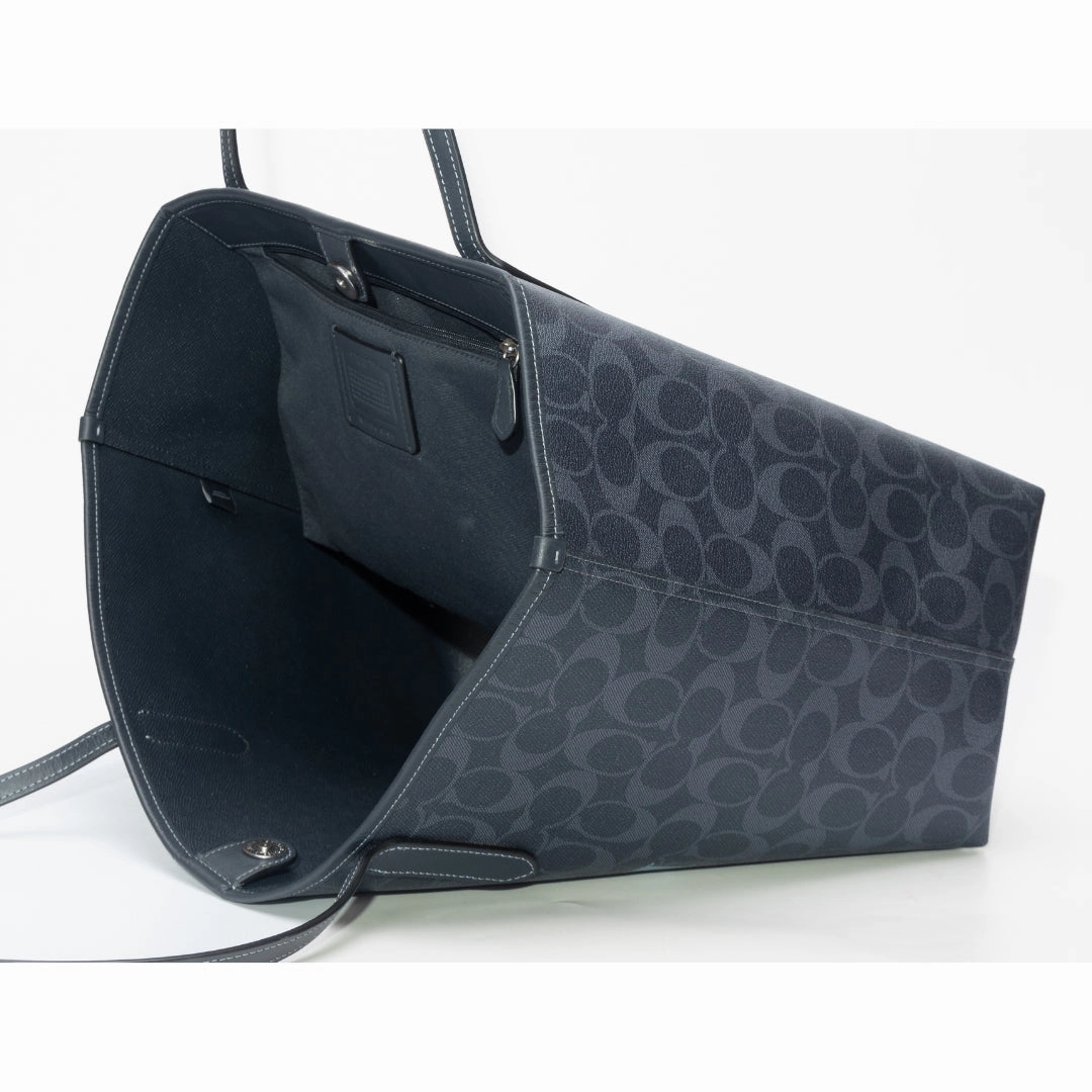 Coach Signature Canvas Tote Bag