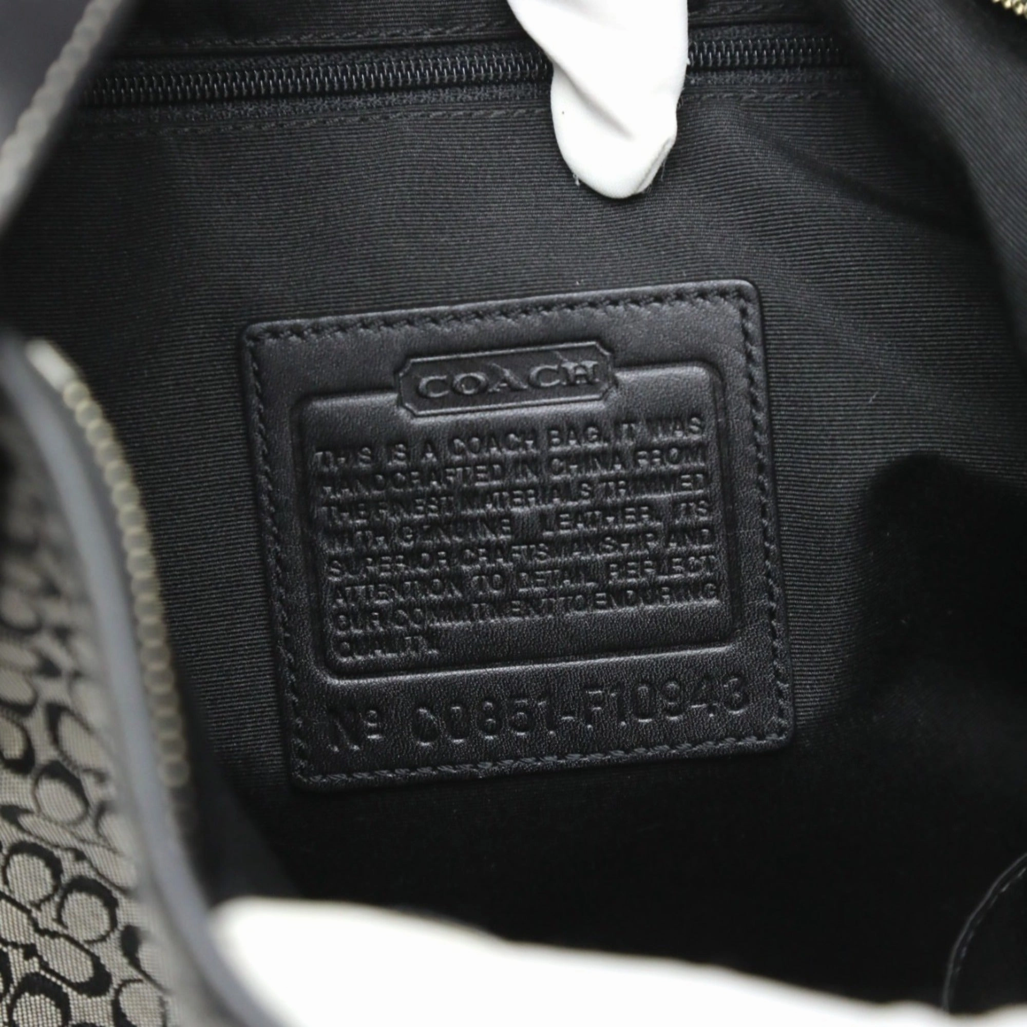 Coach Signature Leather Shopper Bag (Pre-Owned)