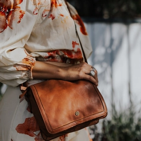 Cove - The Satchel