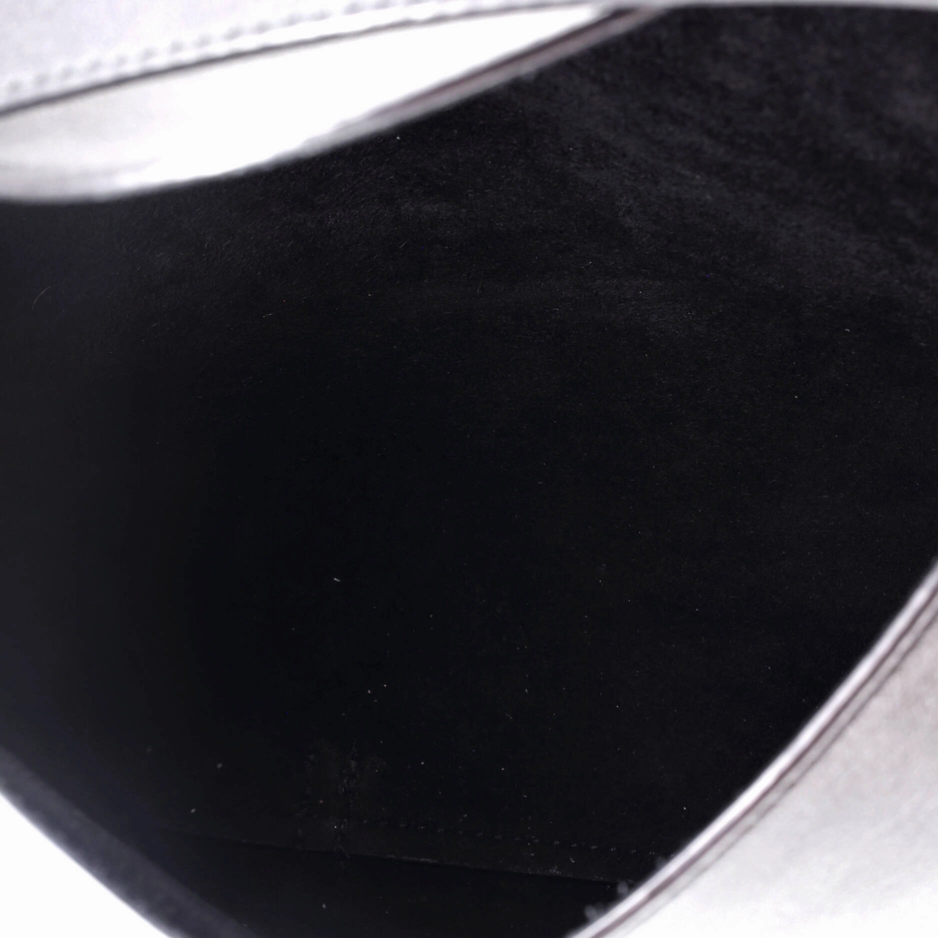 Cradle Shoulder Bag Leather Medium