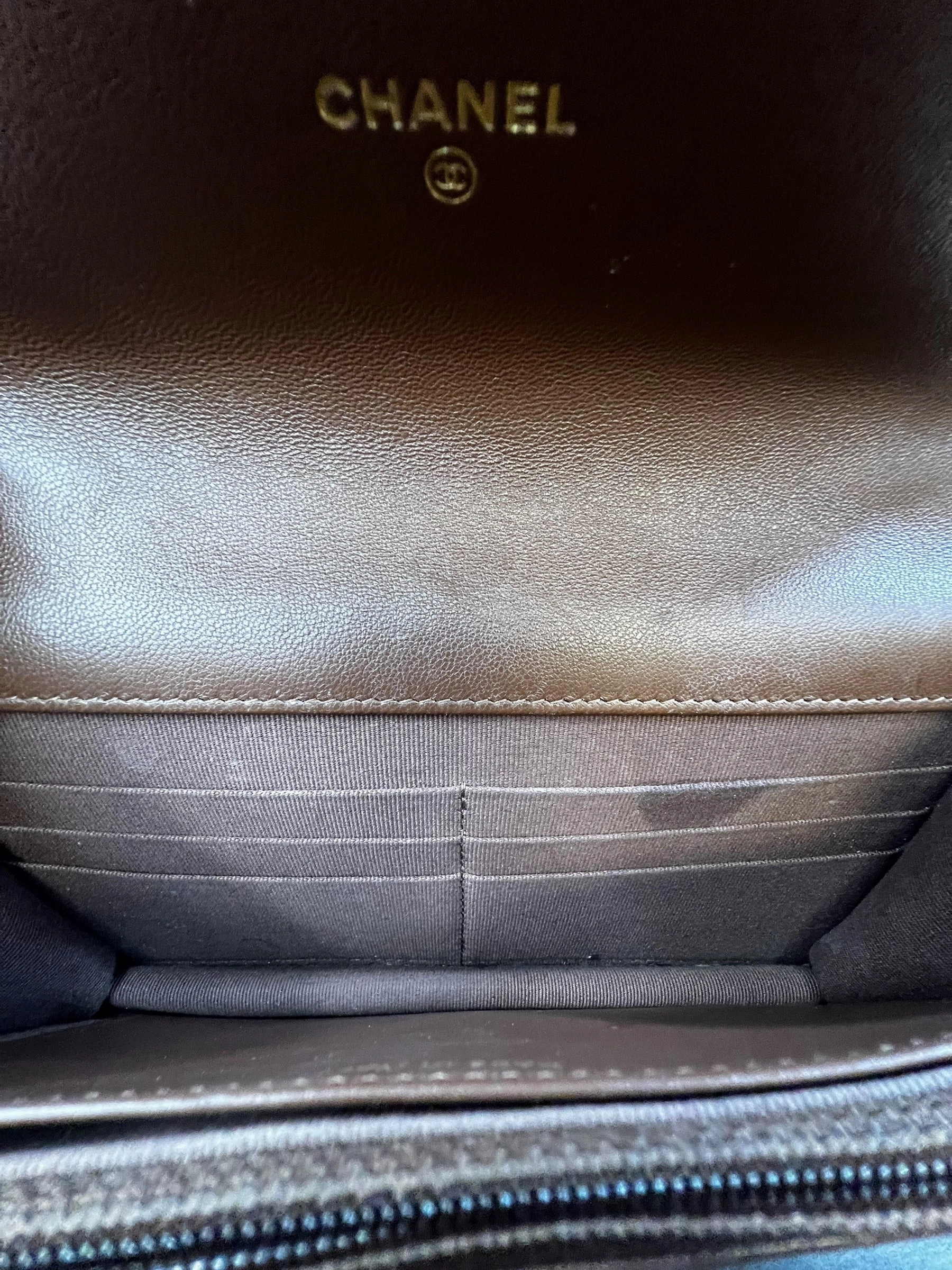 Crossbody Luxury Designer By Chanel, Size: Small