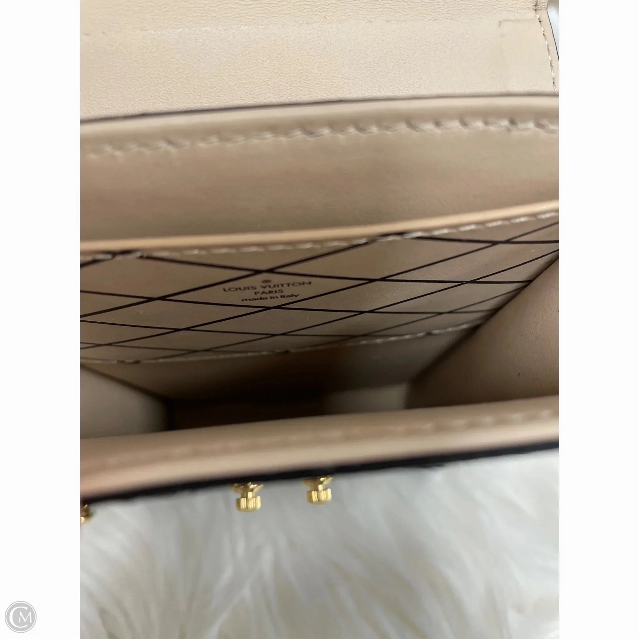 Crossbody Luxury Designer By Louis Vuitton, Size: Small