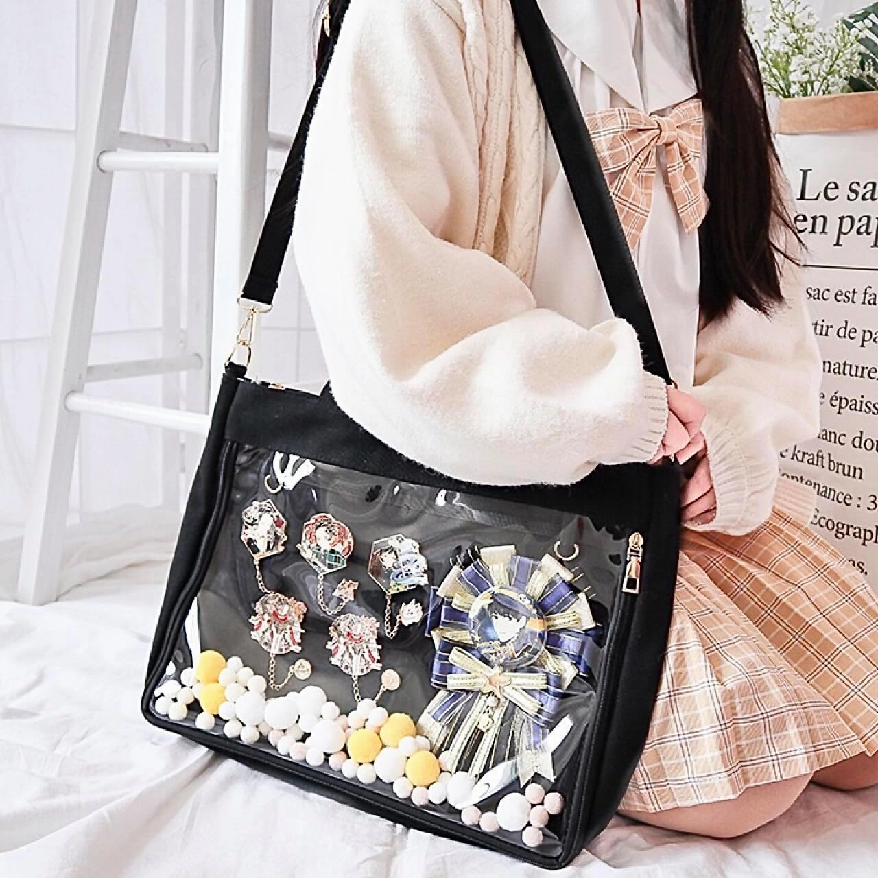 Cute Ita Bag Multi-Purpose Crossbody Bag Messenger Bag Shoulder Tote Bag Purse Kawaii Anime Pin Display Bag for Cosplay